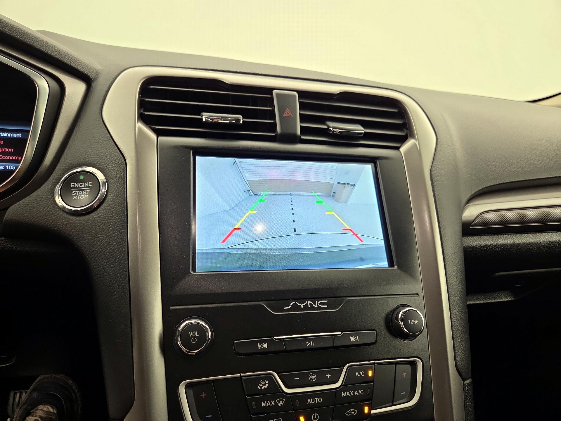 Thumbnail: 2019 Ford Fusion - 14