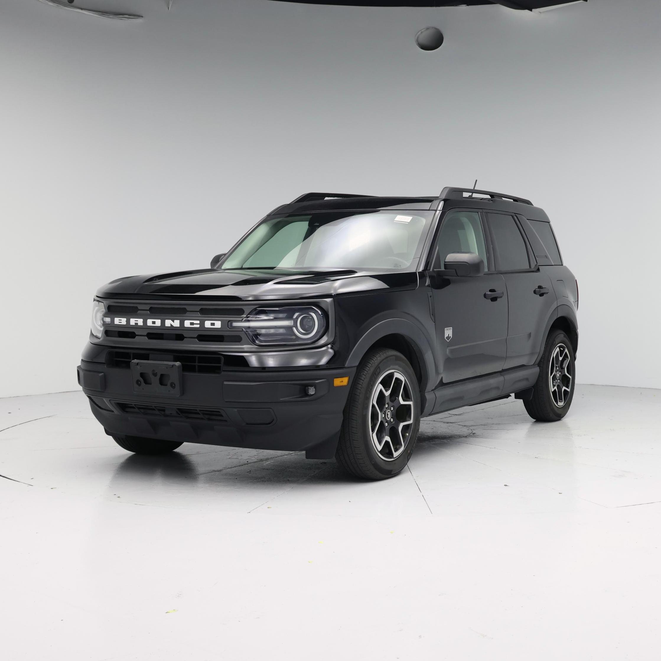 Thumbnail: 2021 Ford Bronco Sport - 4