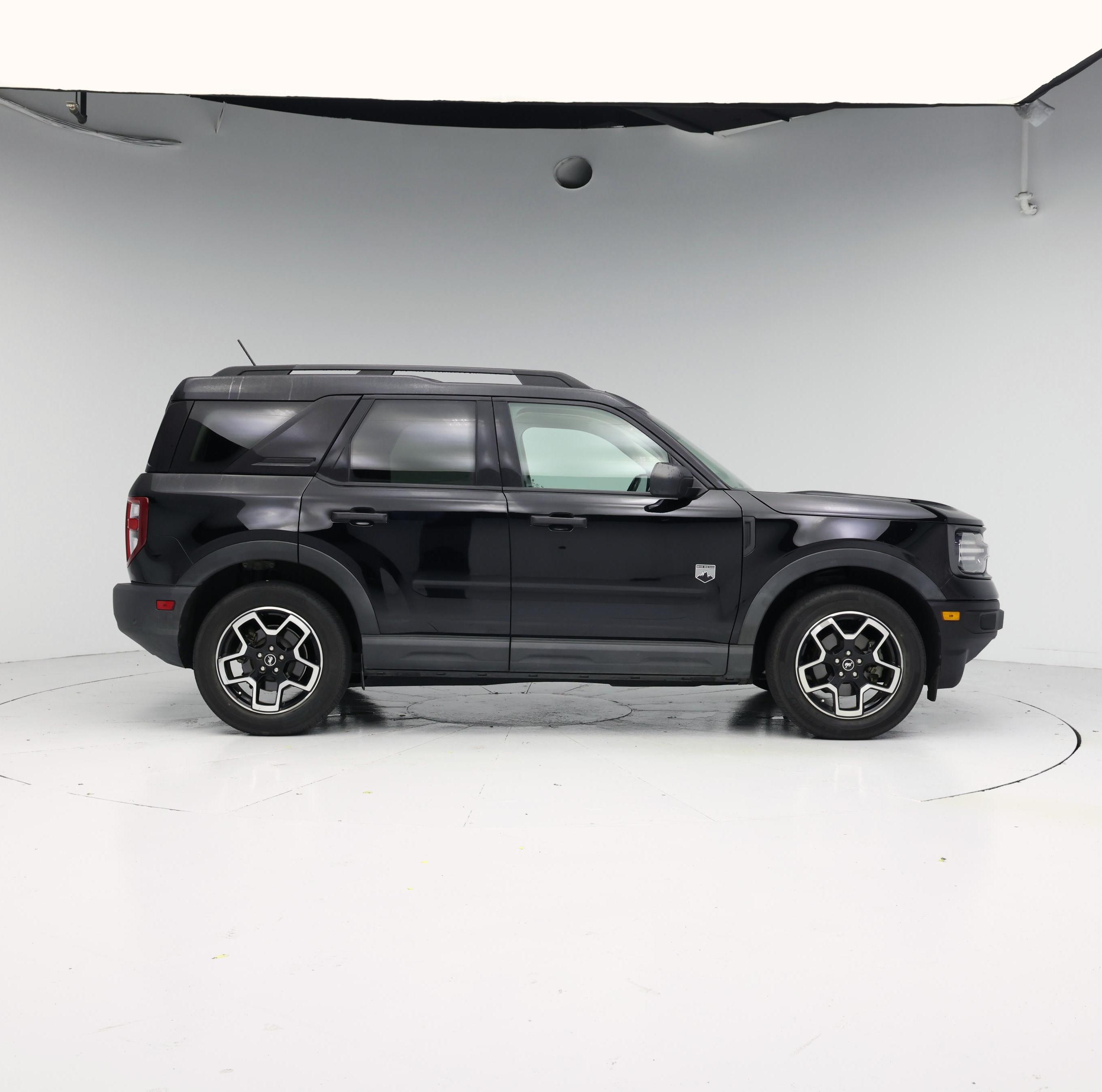 Thumbnail: 2021 Ford Bronco Sport - 7