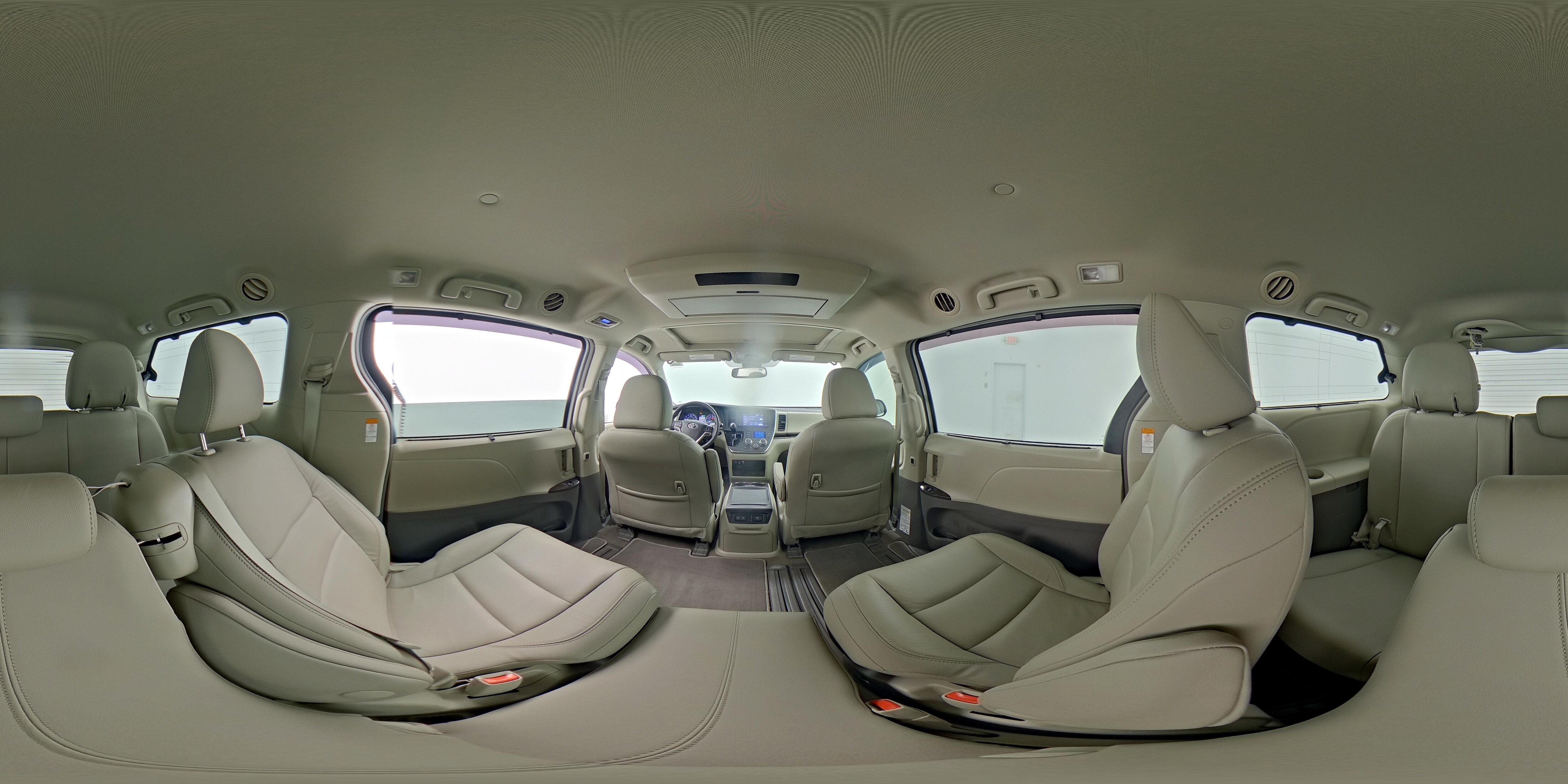 2018 Toyota Sienna XLE Premium - Photo 27