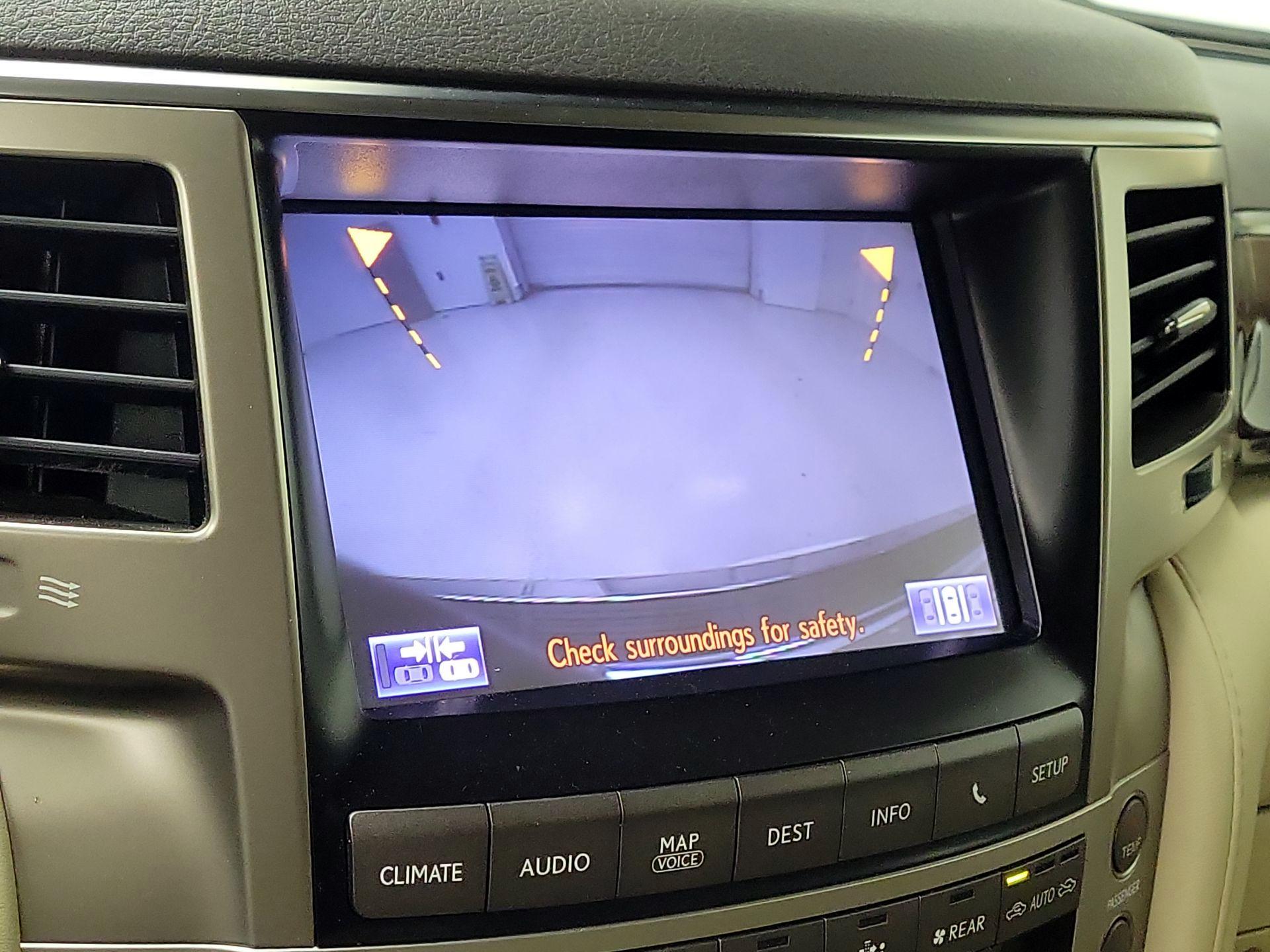 Thumbnail: 2015 Lexus LX - 14