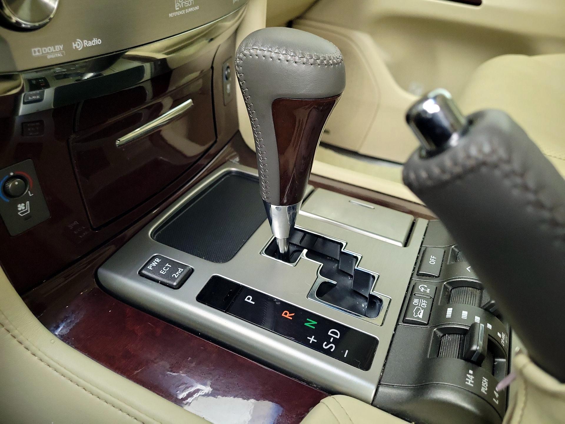 Thumbnail: 2015 Lexus LX - 17