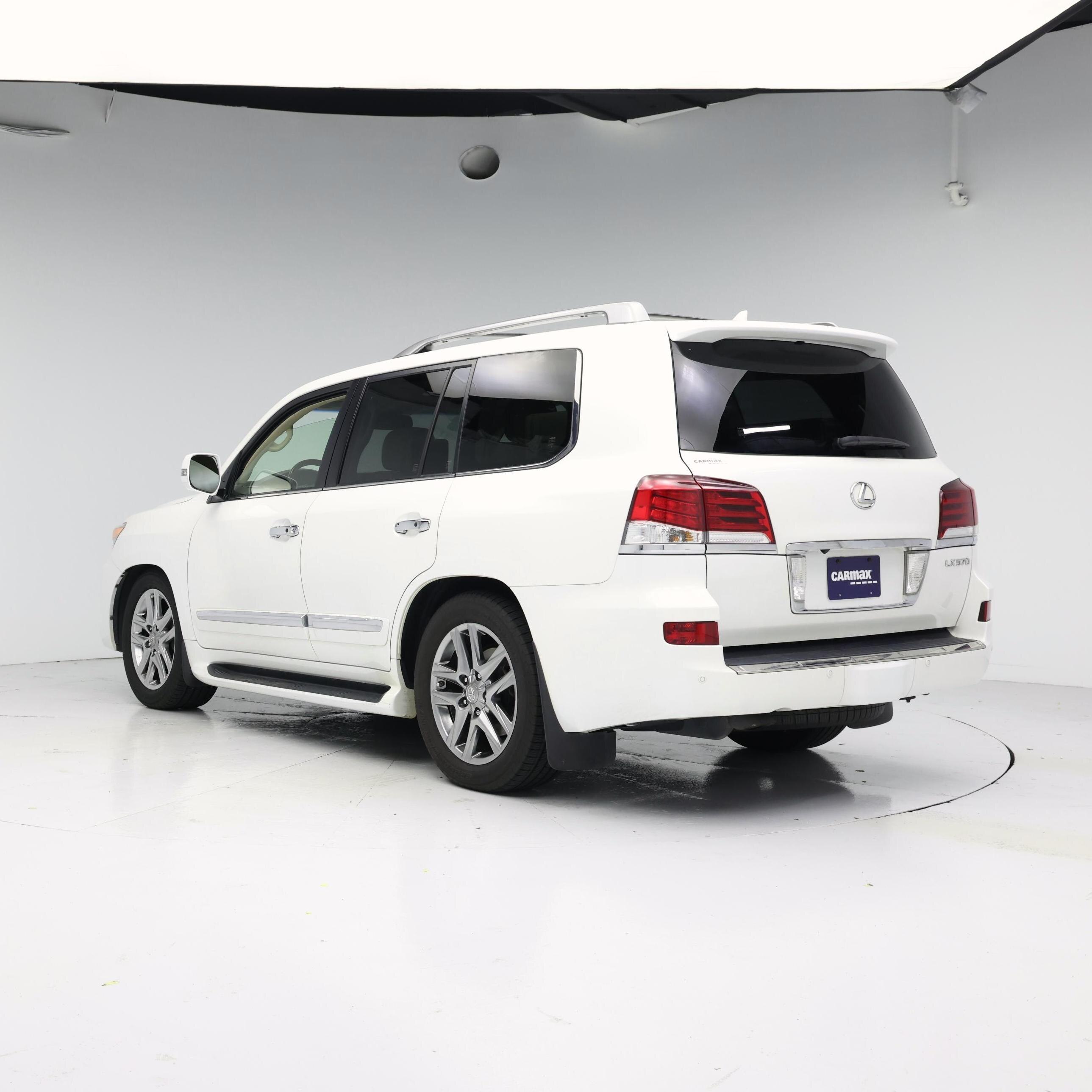 Thumbnail: 2015 Lexus LX - 2