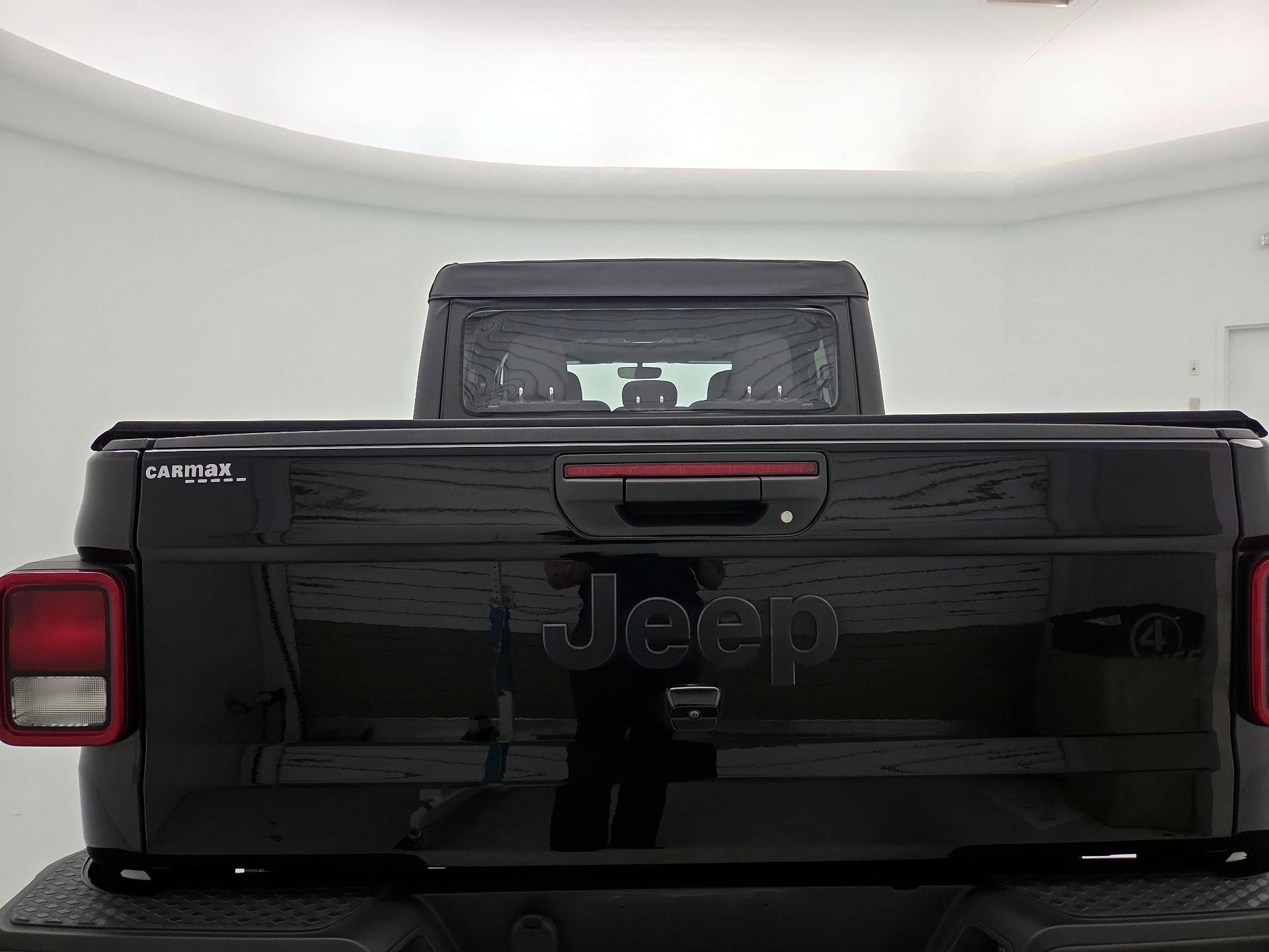 Thumbnail: 2021 Jeep Gladiator - 20