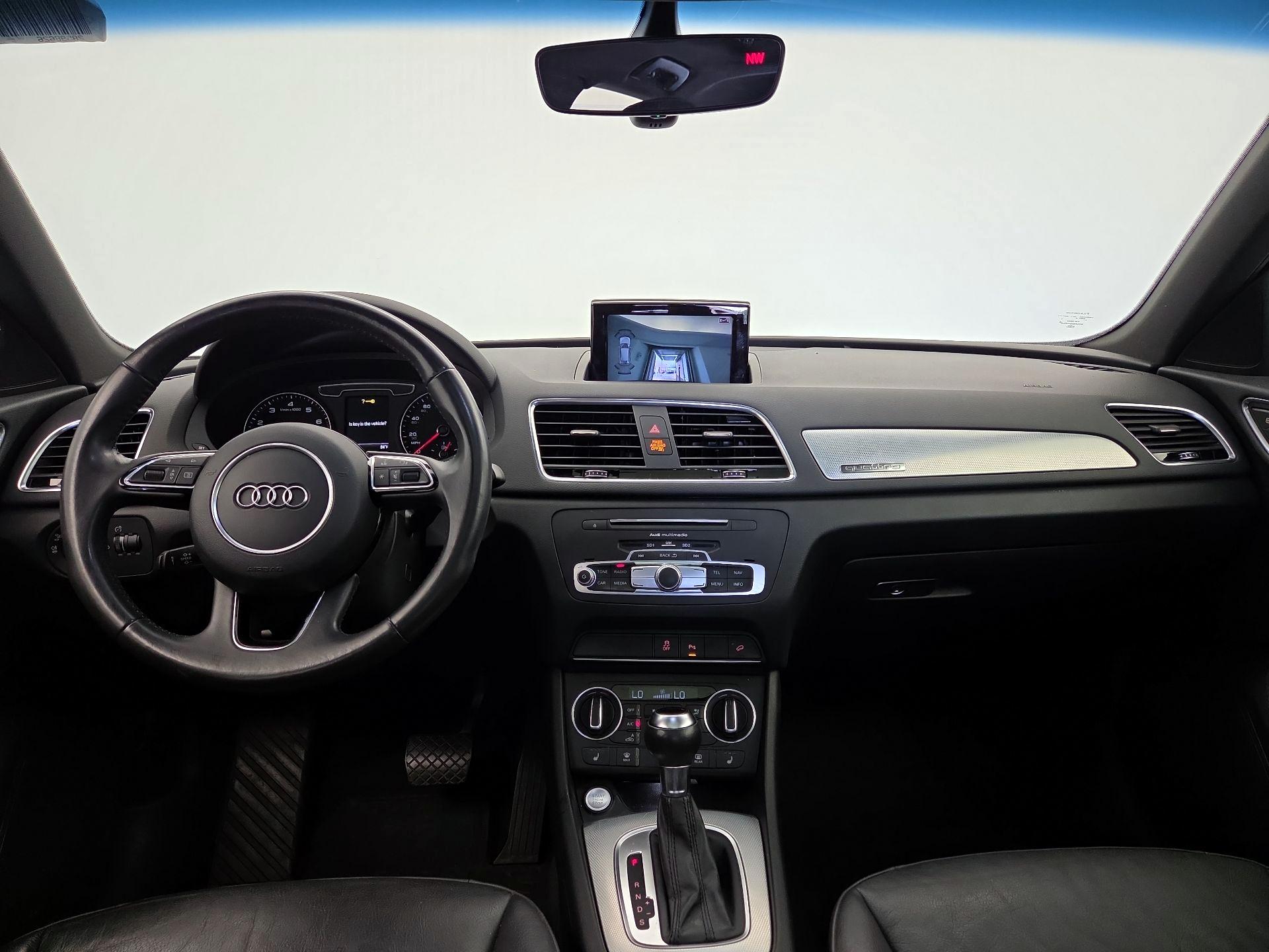 Thumbnail: 2017 Audi Q3 - 9
