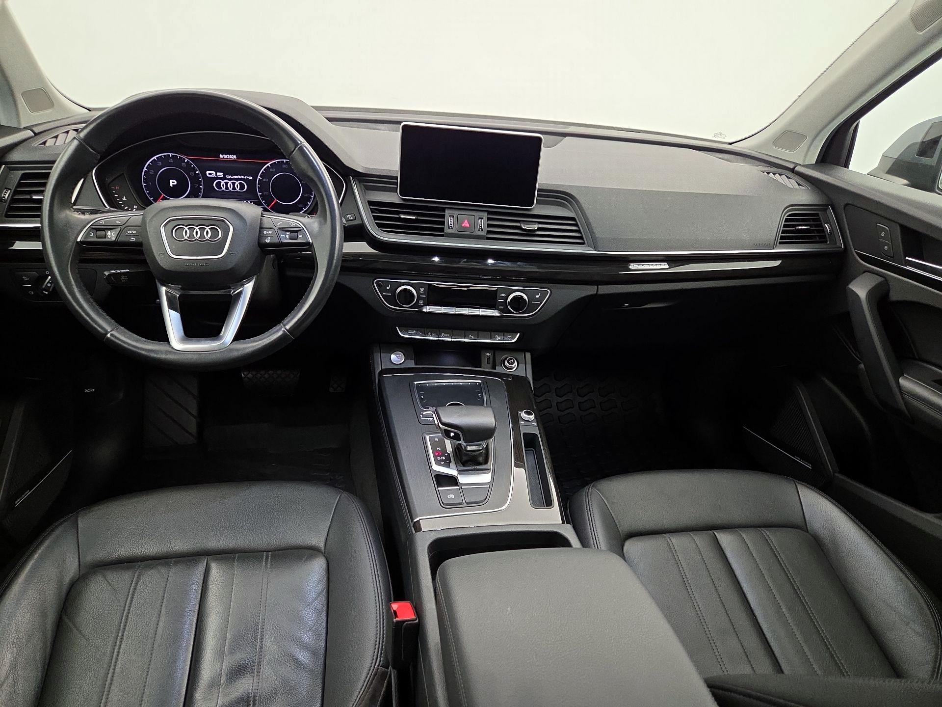 Thumbnail: 2020 Audi Q5 - 9