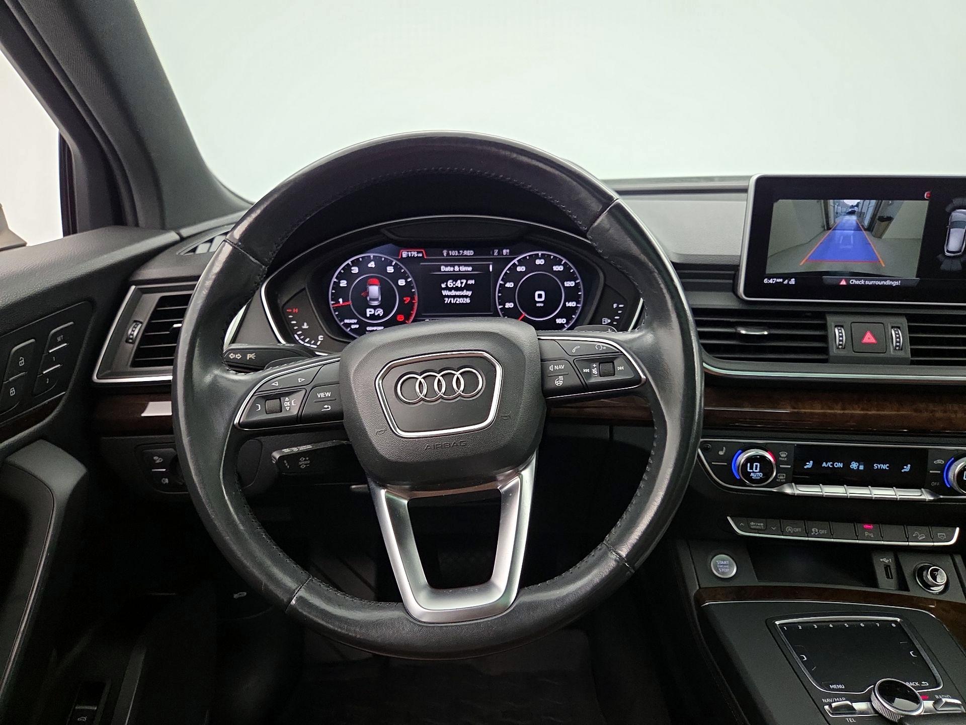 Thumbnail: 2019 Audi Q5 - 10
