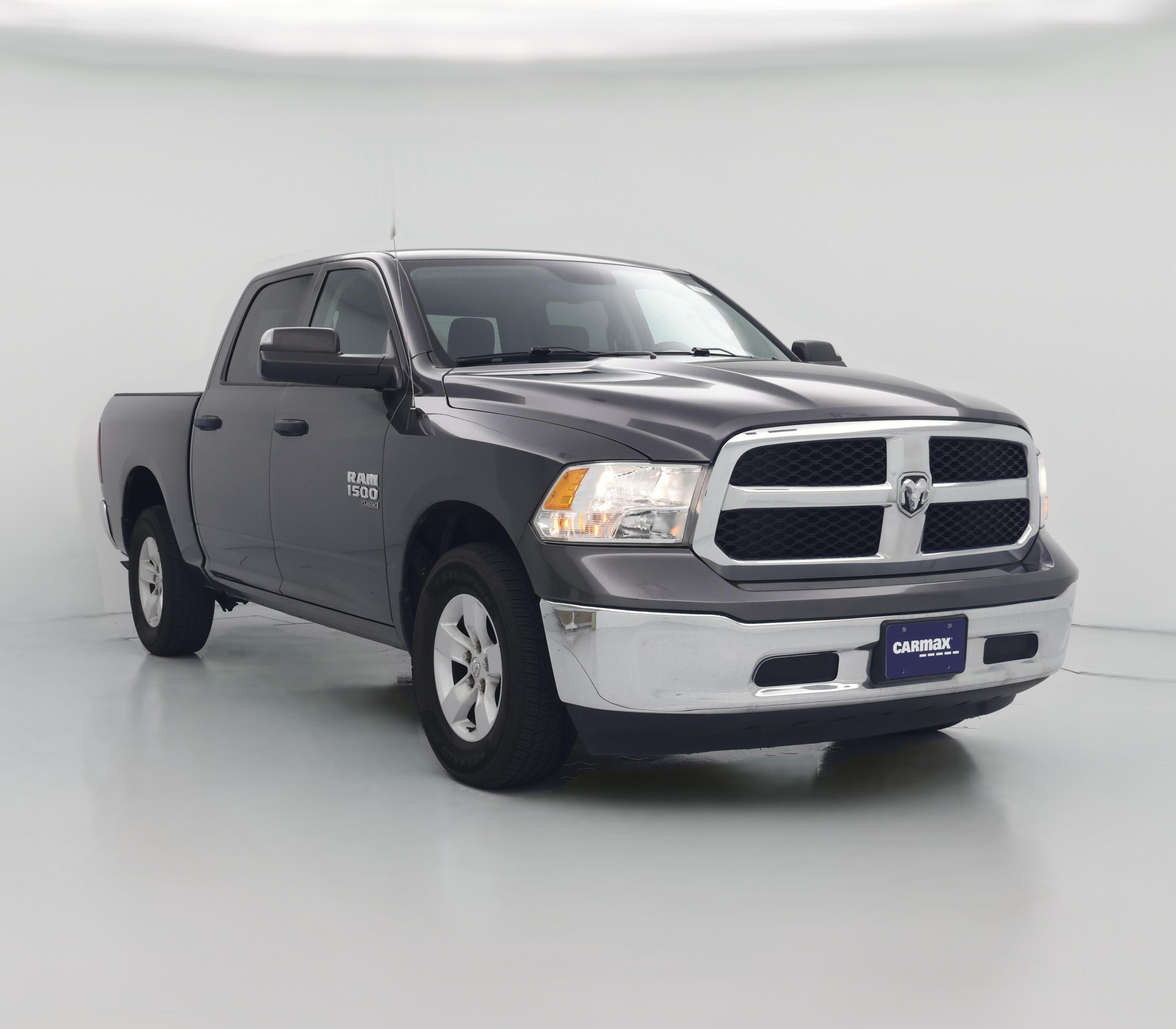 Thumbnail: 2022 RAM 1500 Classic - 1