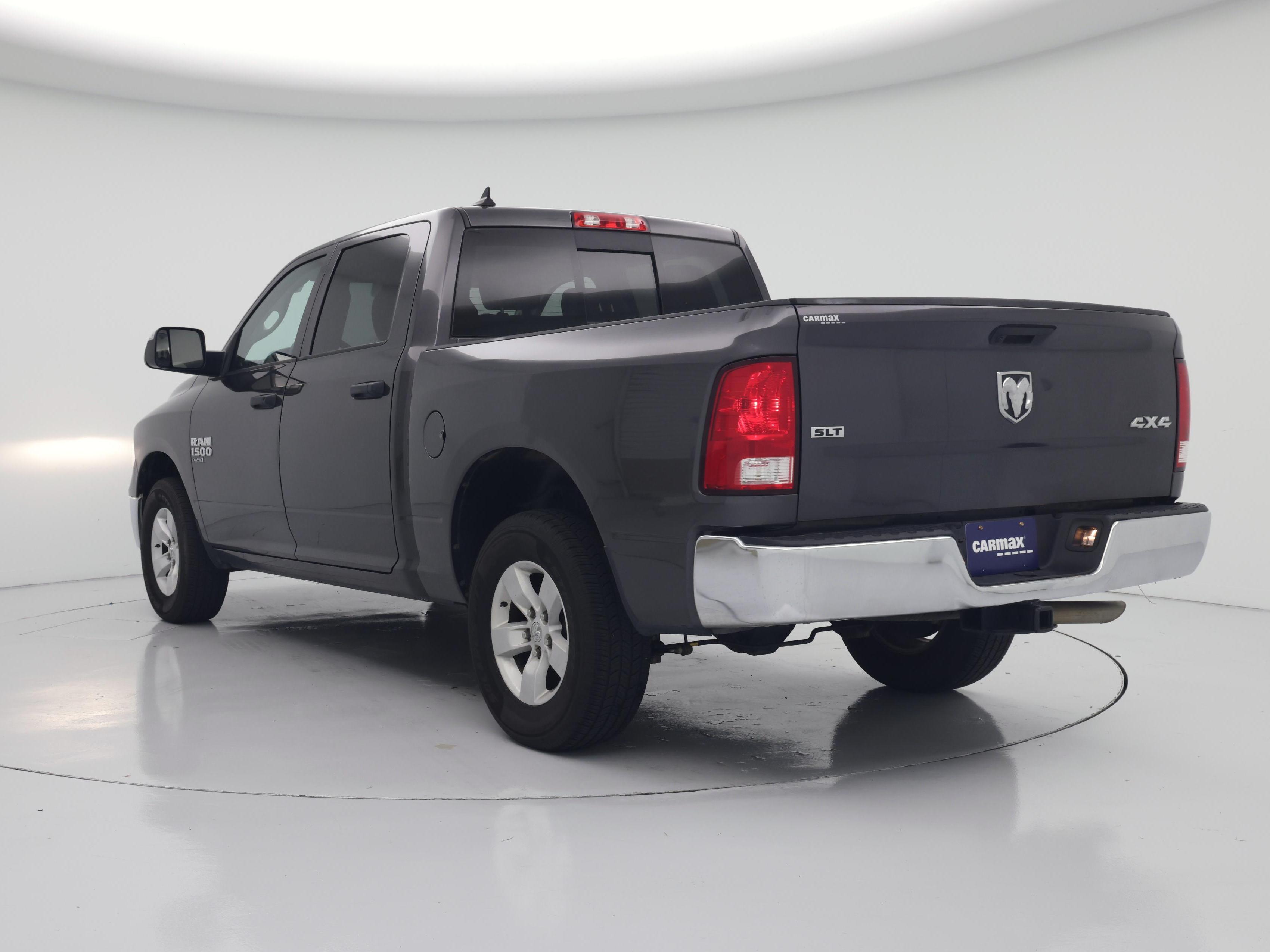 Thumbnail: 2022 RAM 1500 Classic - 2