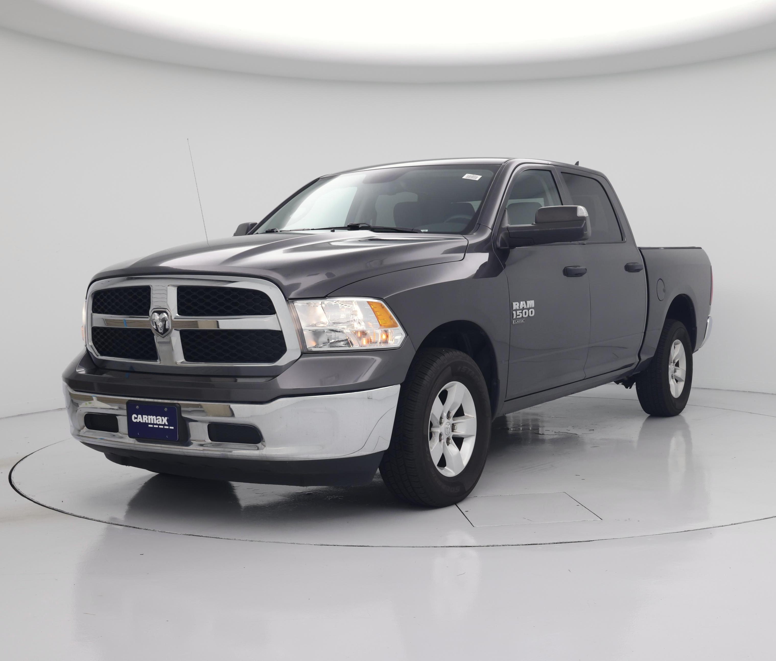 Thumbnail: 2022 RAM 1500 Classic - 4