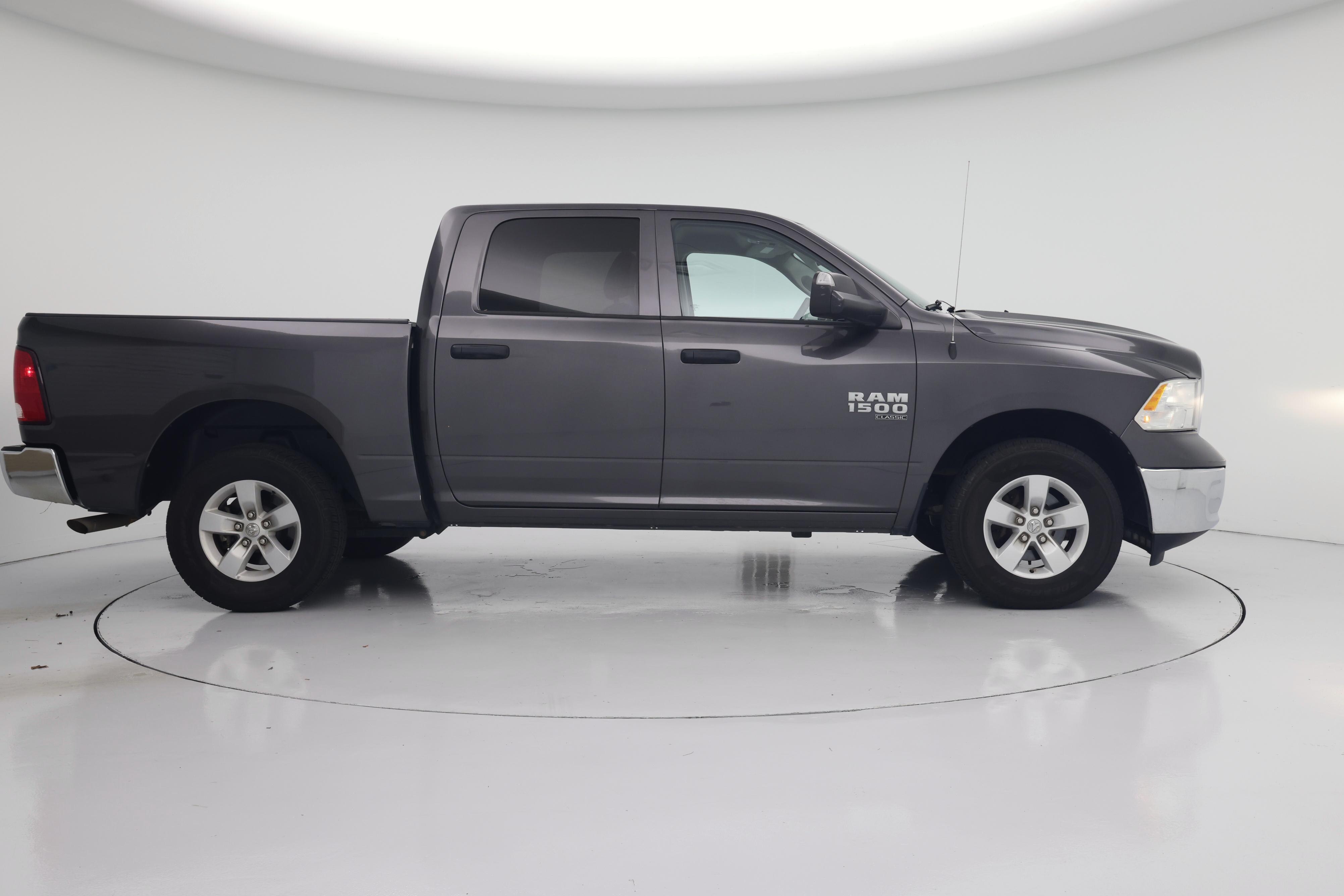 Thumbnail: 2022 RAM 1500 Classic - 7