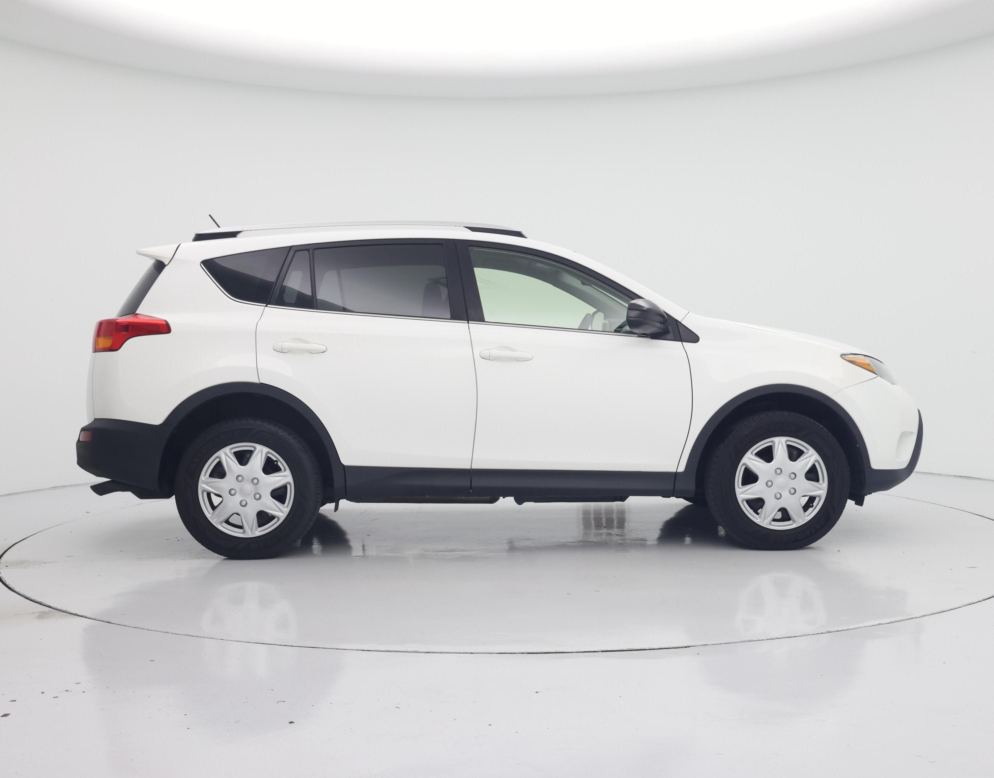 Thumbnail: 2015 Toyota RAV4 - 7
