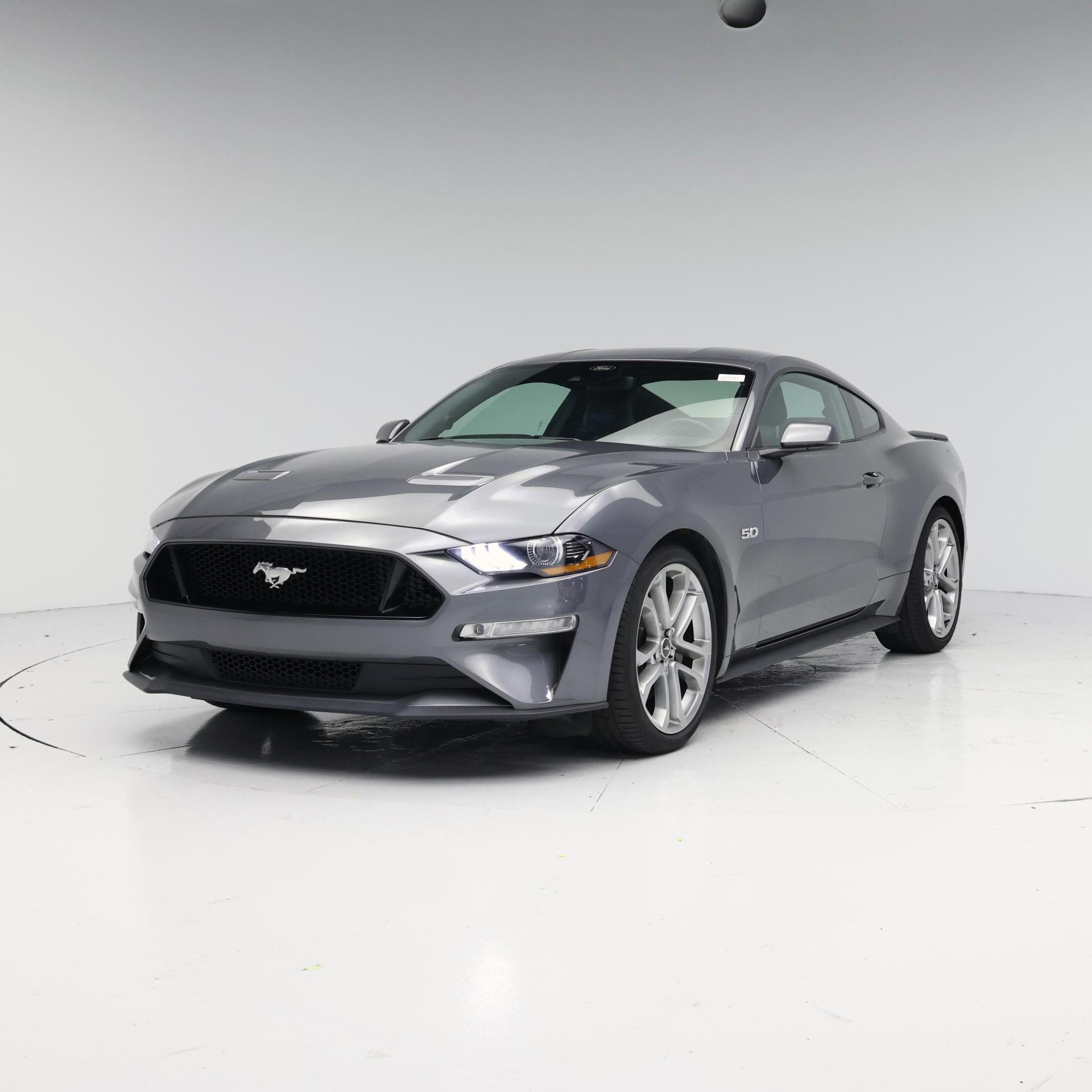 Thumbnail: 2022 Ford Mustang - 4