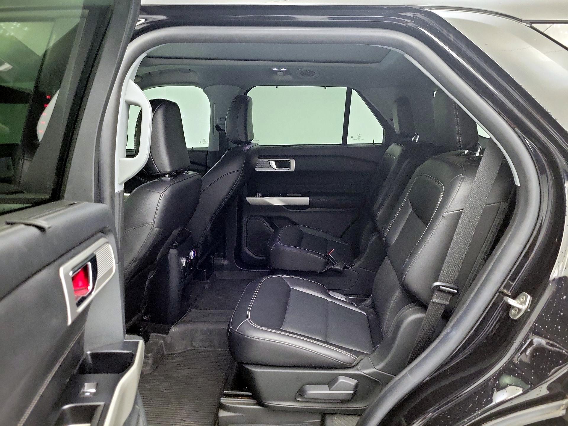 Thumbnail: 2021 Ford Explorer - 20