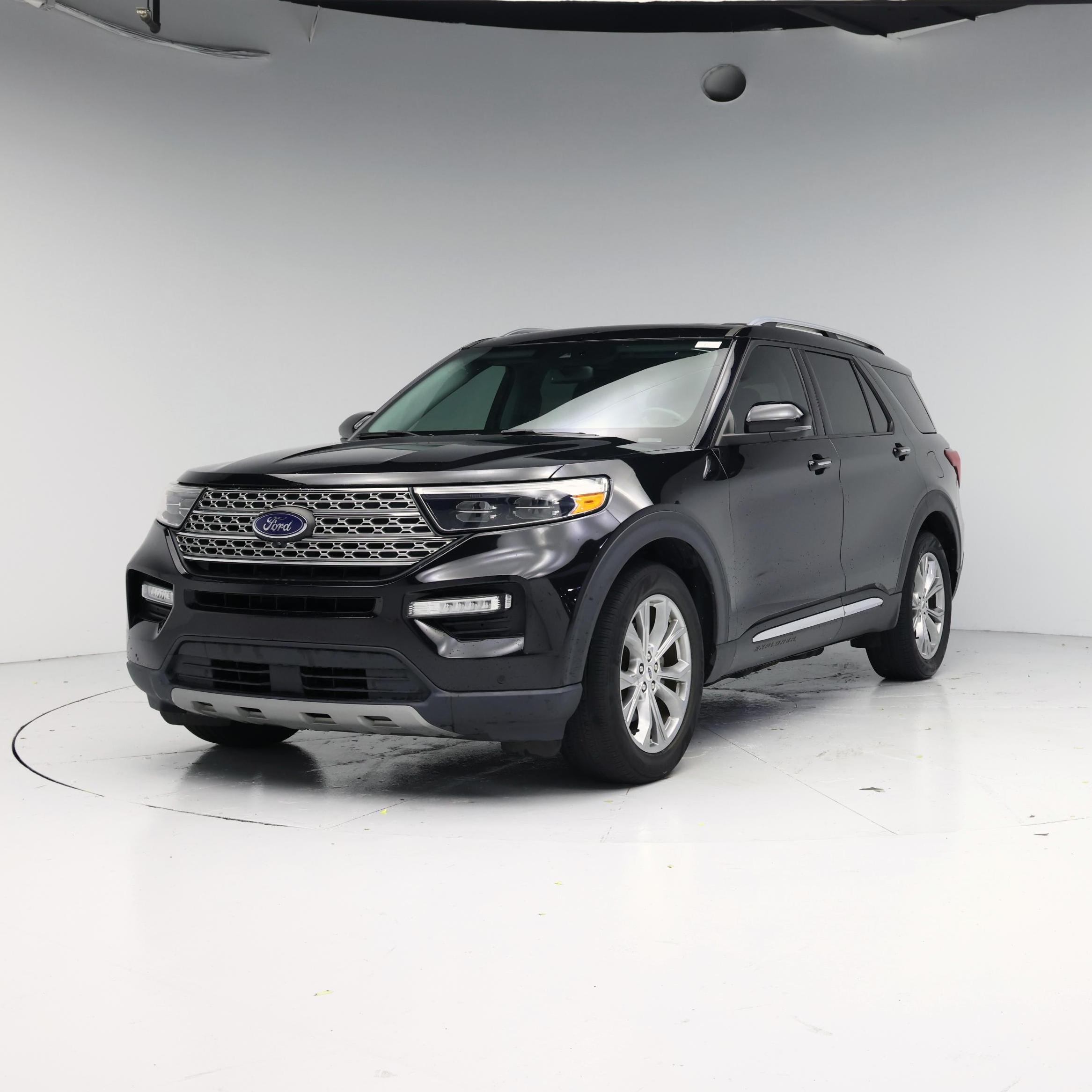 Thumbnail: 2021 Ford Explorer - 4
