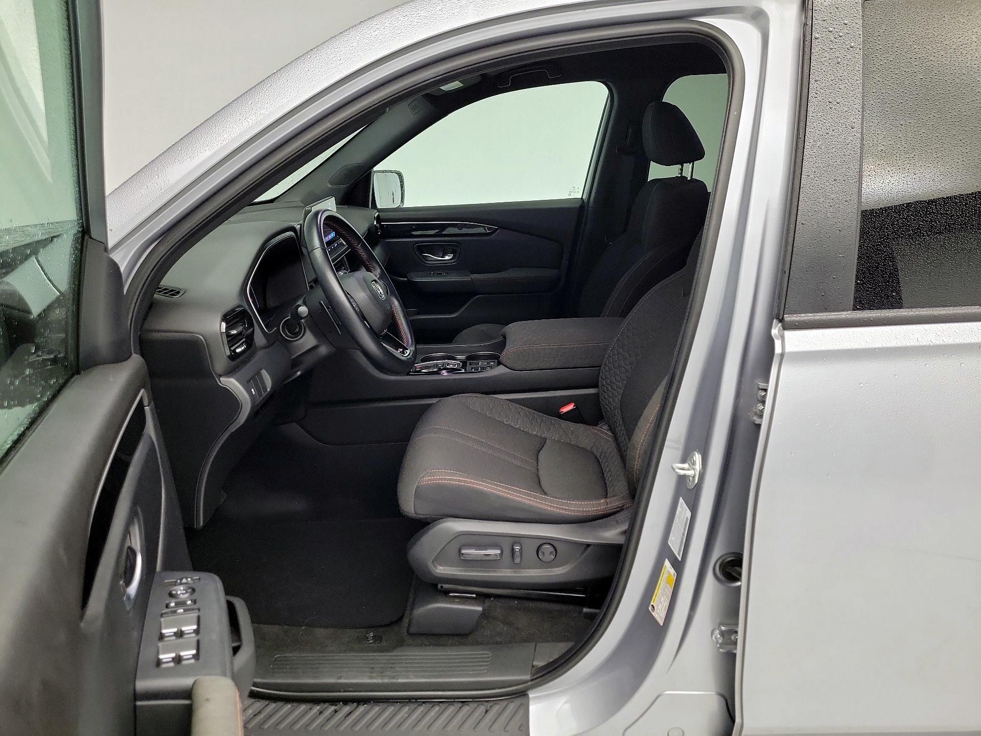 Thumbnail: 2025 Honda Pilot - 11