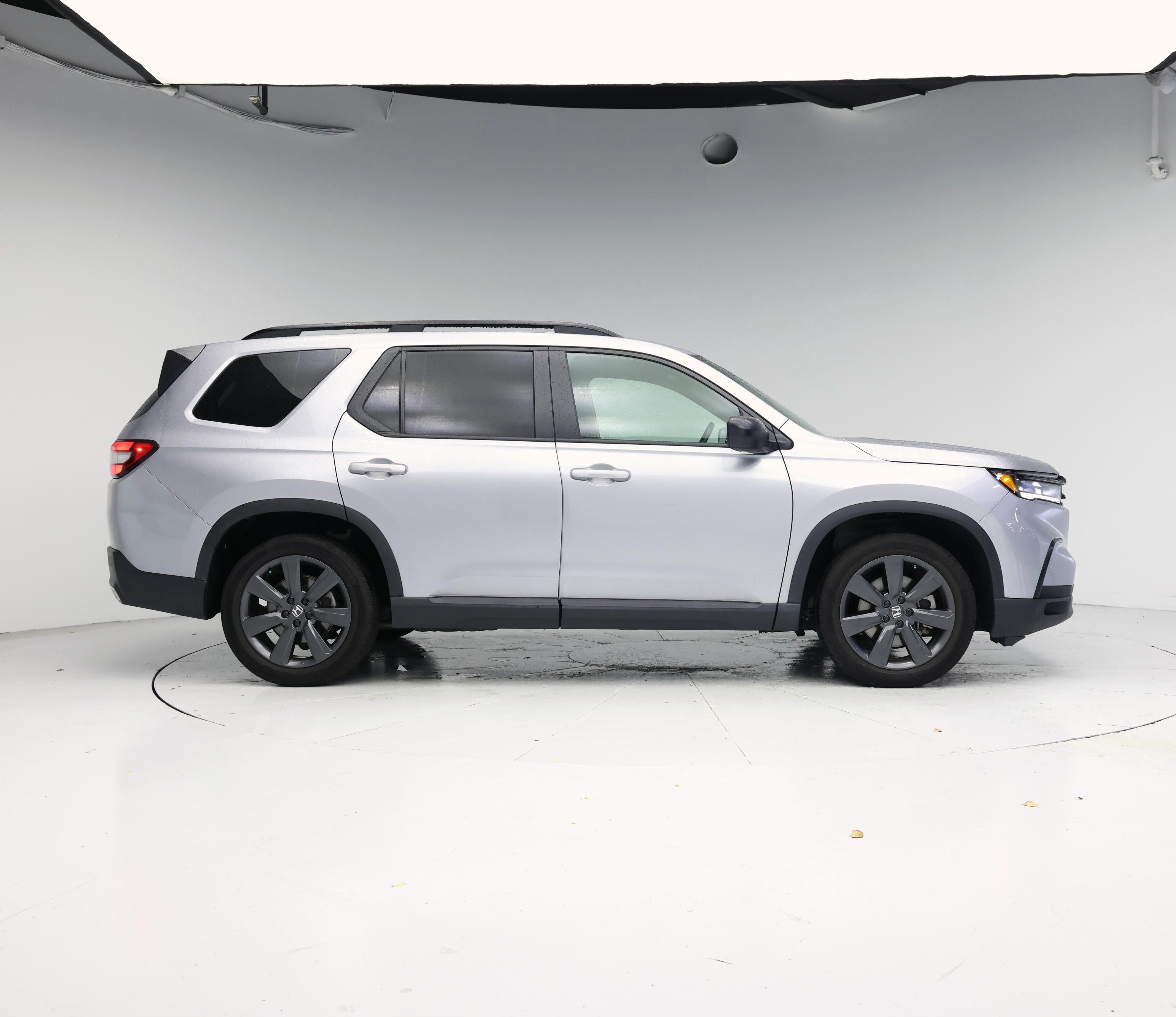 Thumbnail: 2025 Honda Pilot - 7