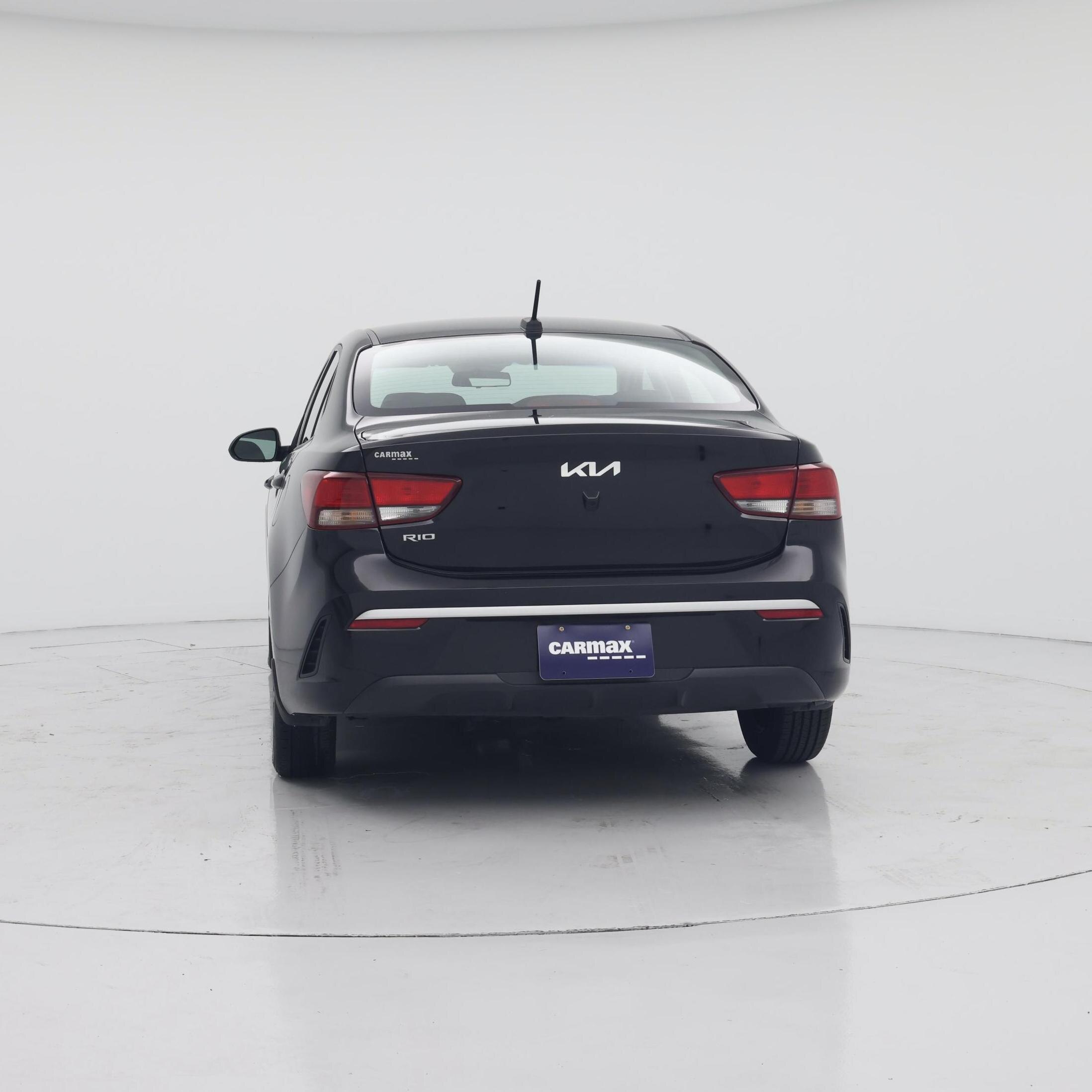 Thumbnail: 2022 Kia Rio - 6