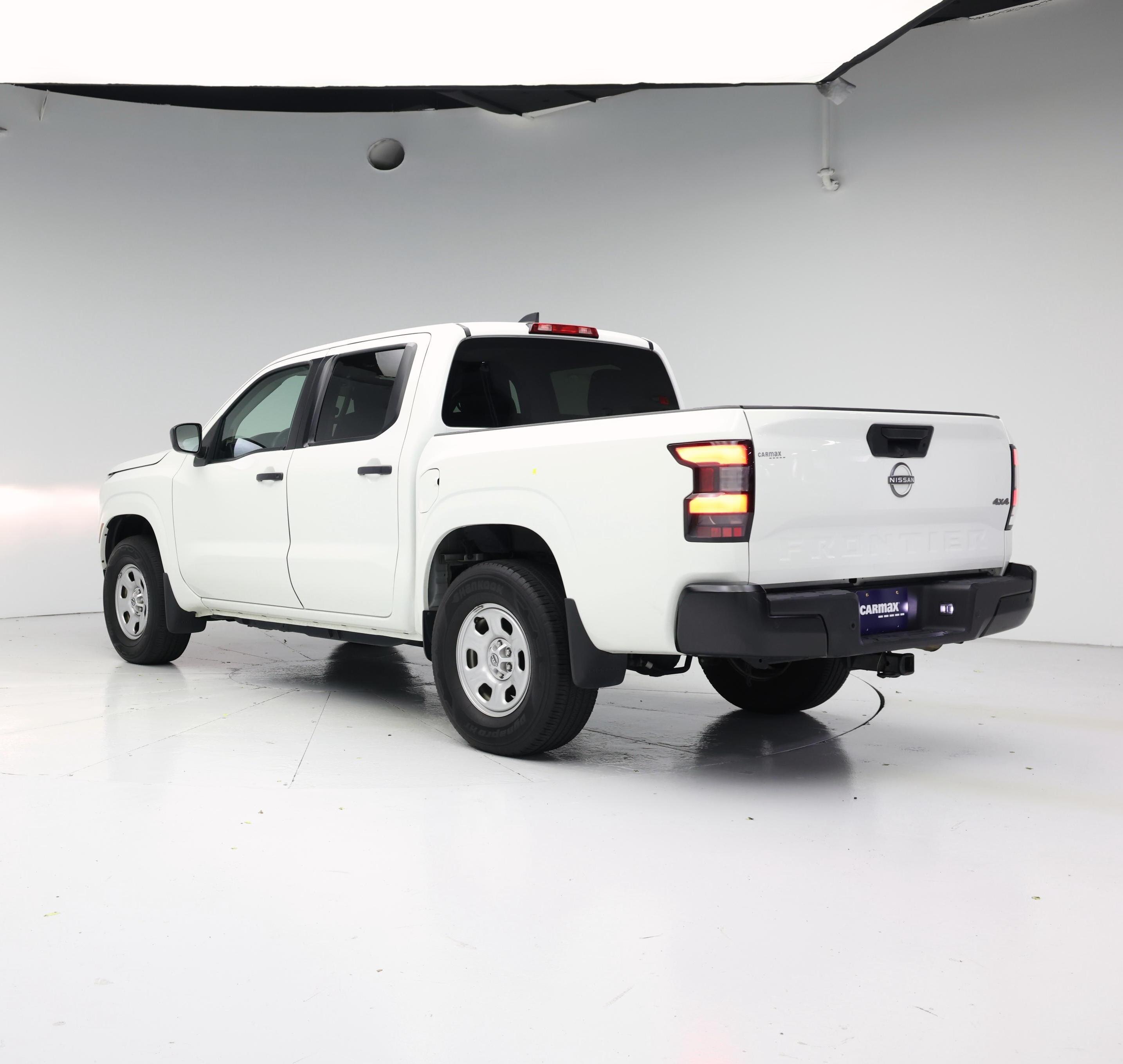 Thumbnail: 2022 Nissan Frontier - 2