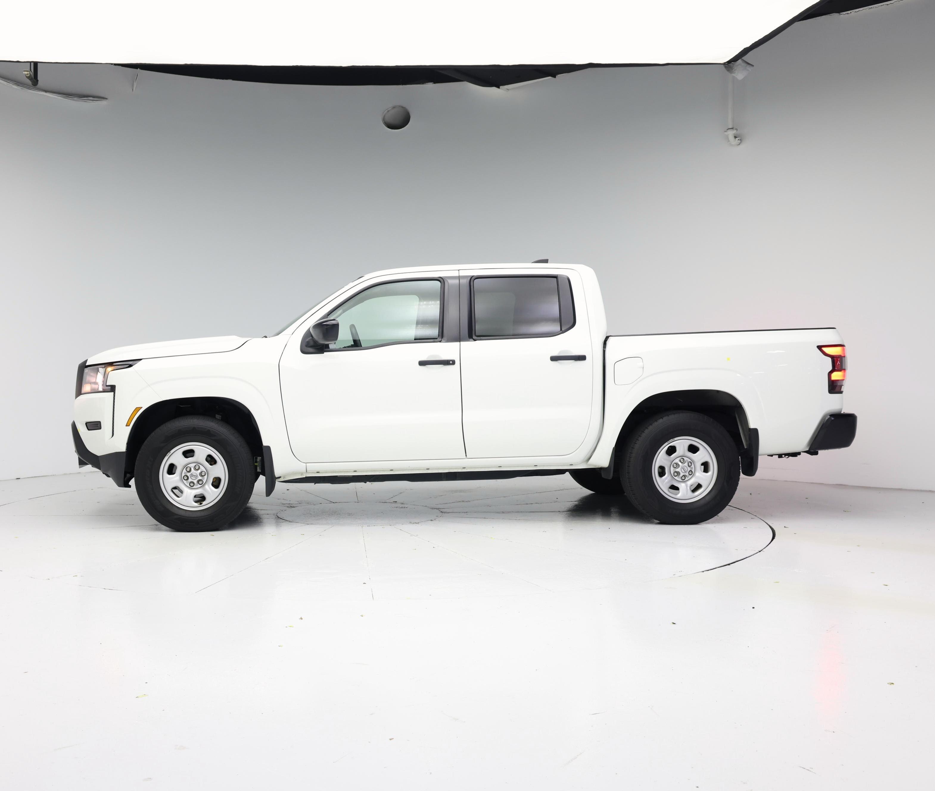 Thumbnail: 2022 Nissan Frontier - 3