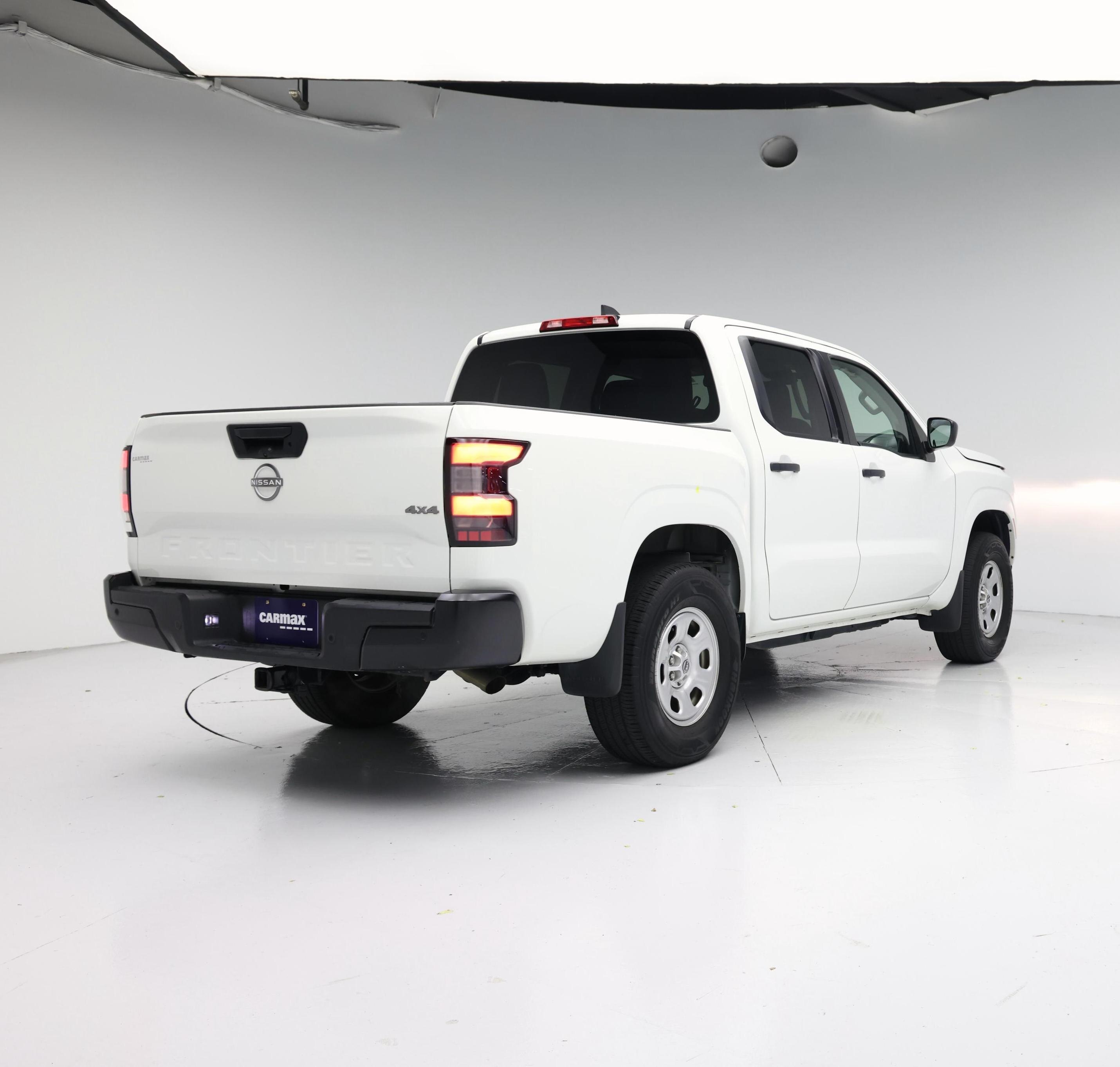 Thumbnail: 2022 Nissan Frontier - 8