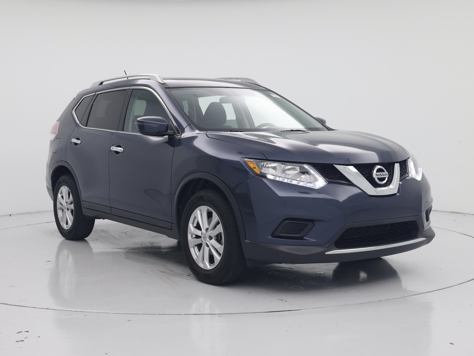 2016 Nissan Rogue SV - Photo 2