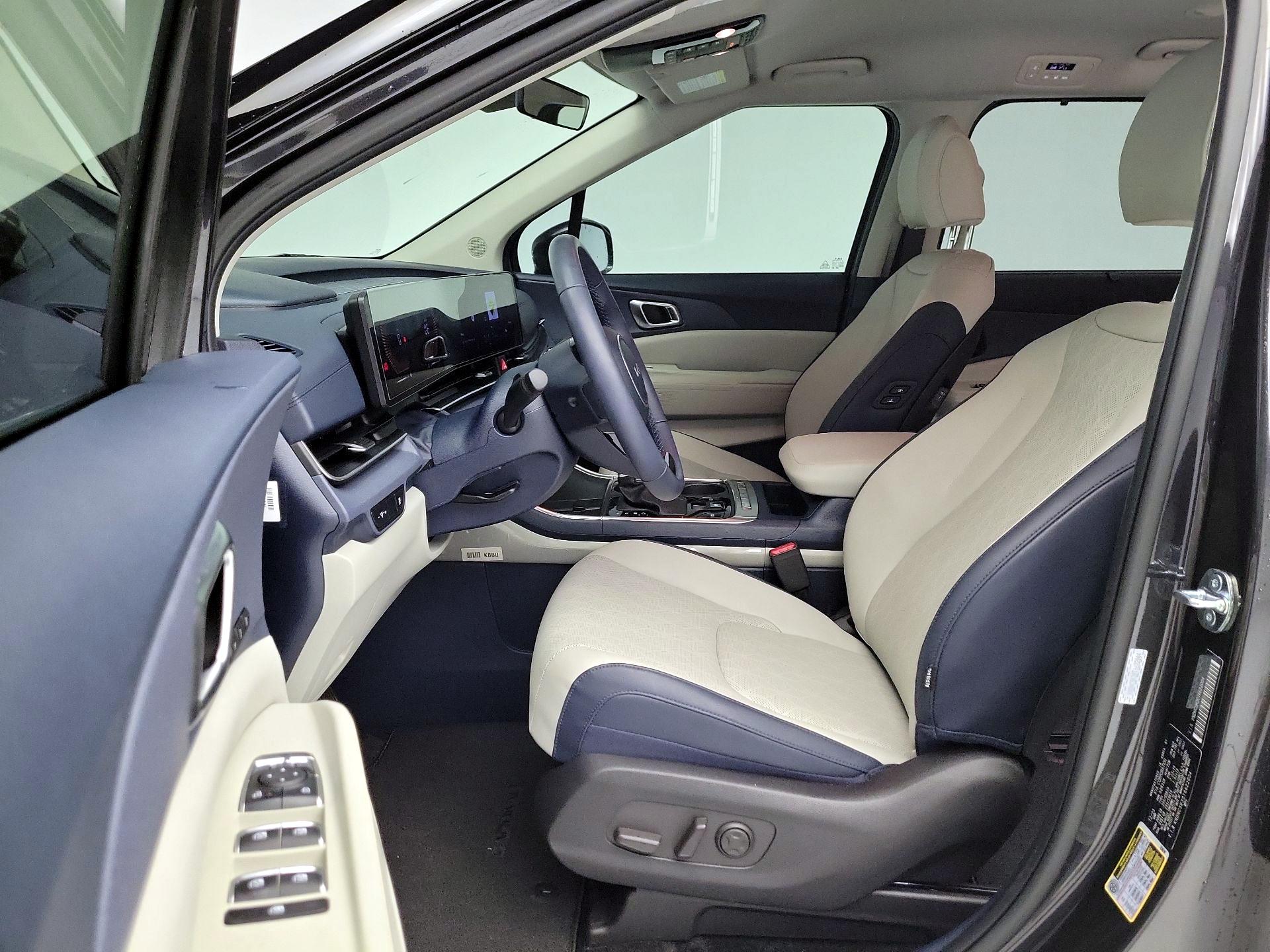 Thumbnail: 2026 Kia Carnival - 11