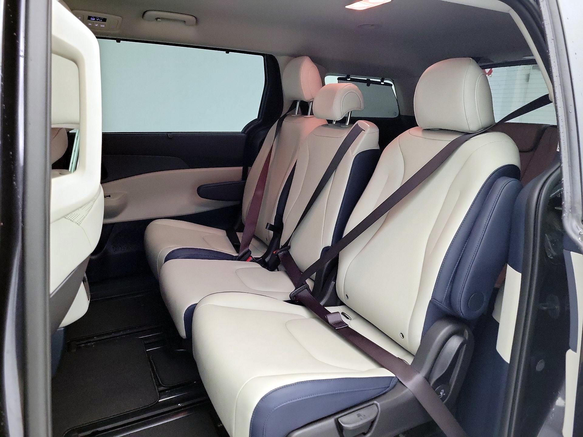 Thumbnail: 2026 Kia Carnival - 19