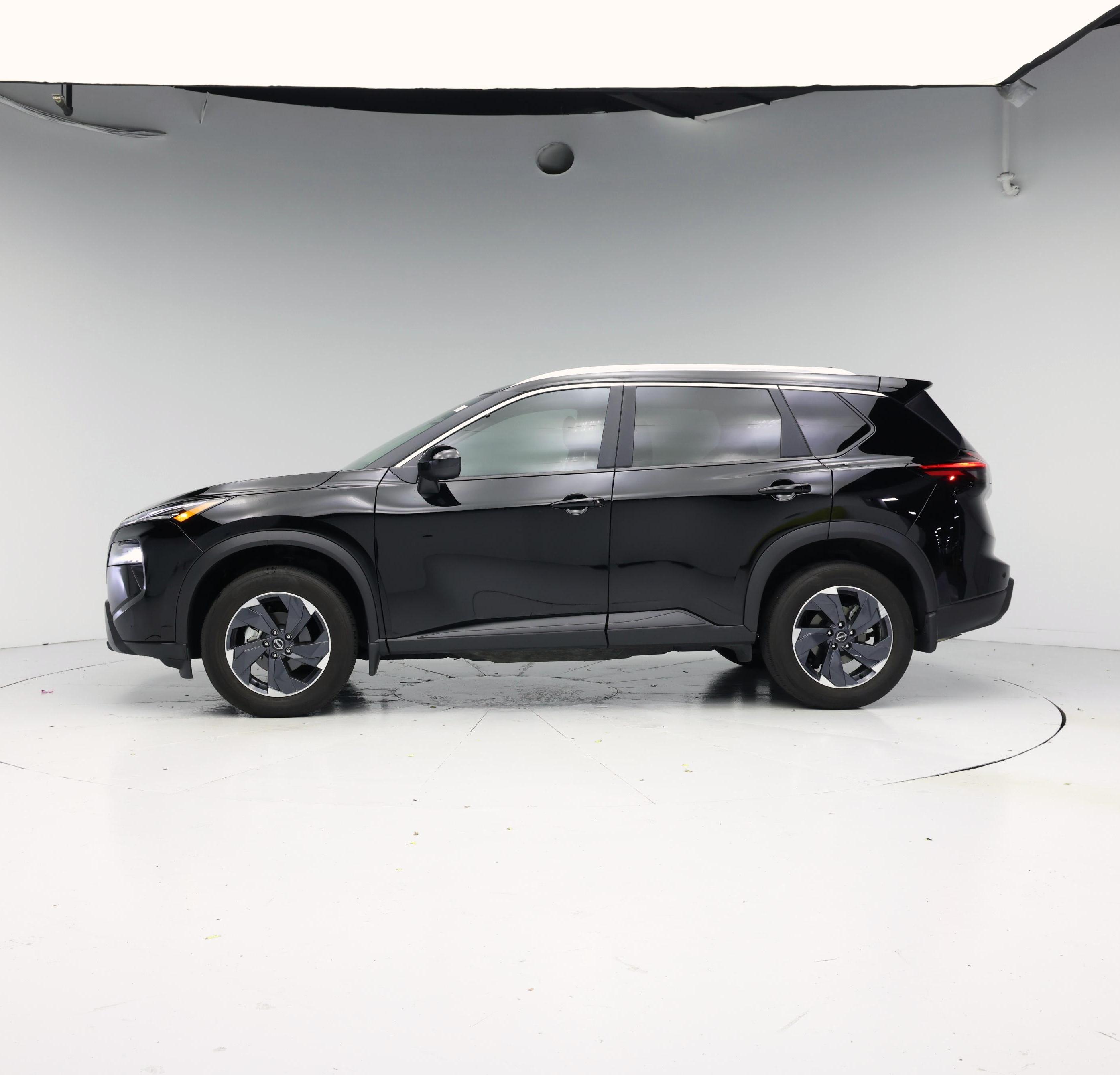 Thumbnail: 2026 Nissan Rogue - 3