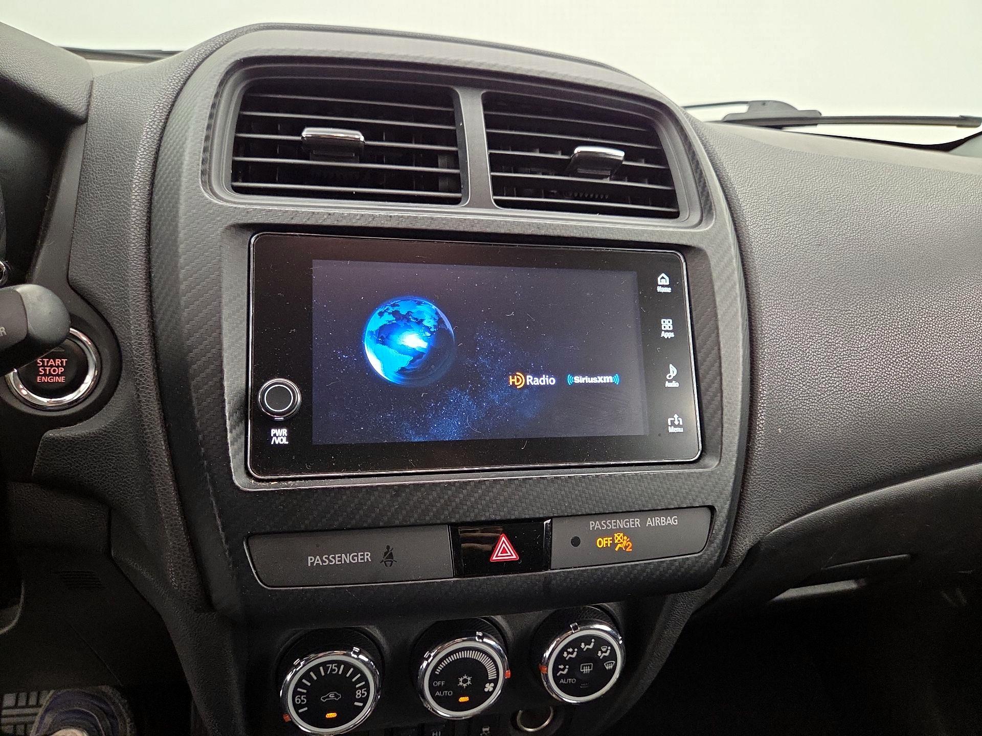 Thumbnail: 2019 Mitsubishi Outlander Sport - 15