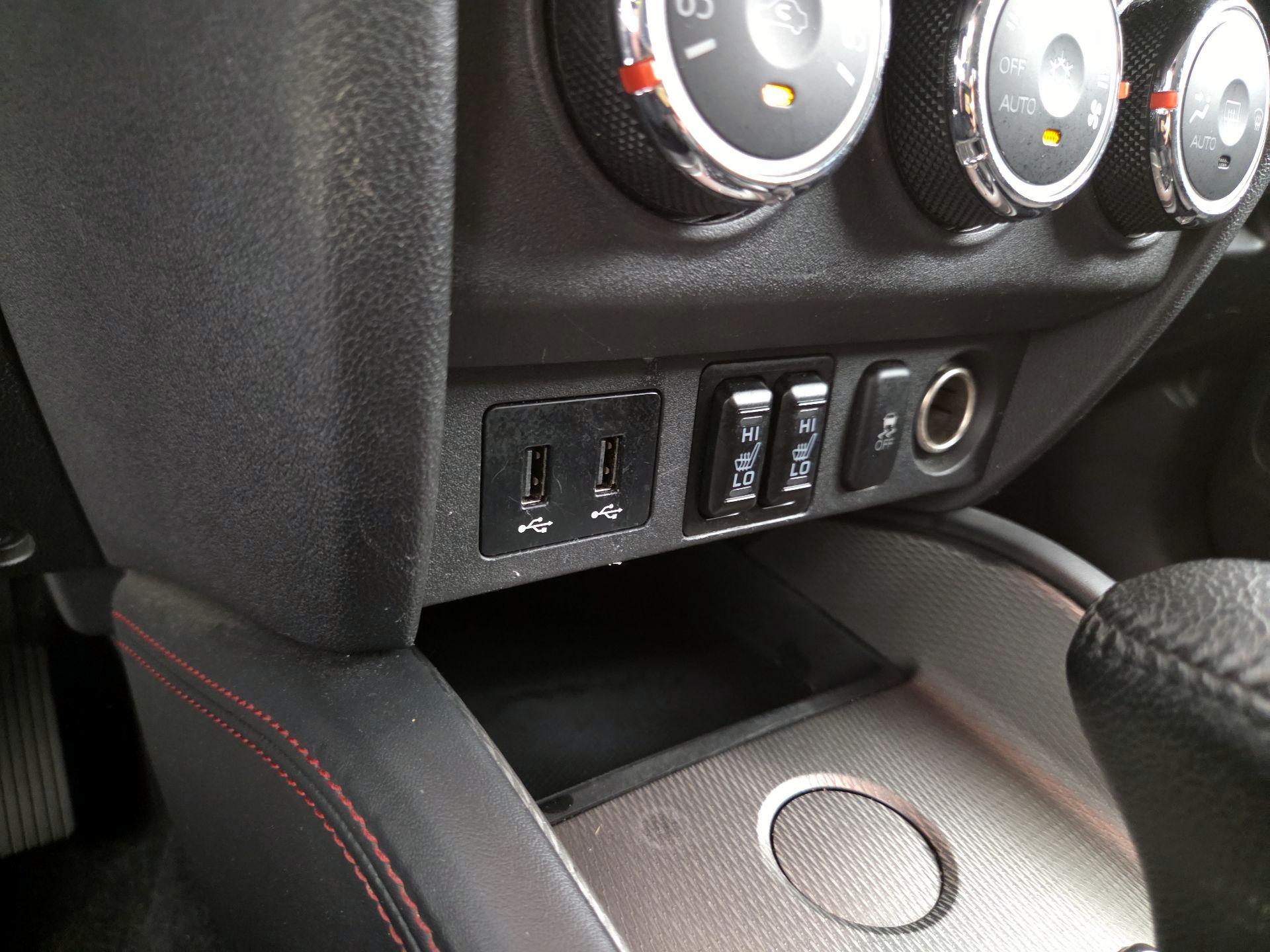 Thumbnail: 2019 Mitsubishi Outlander Sport - 18
