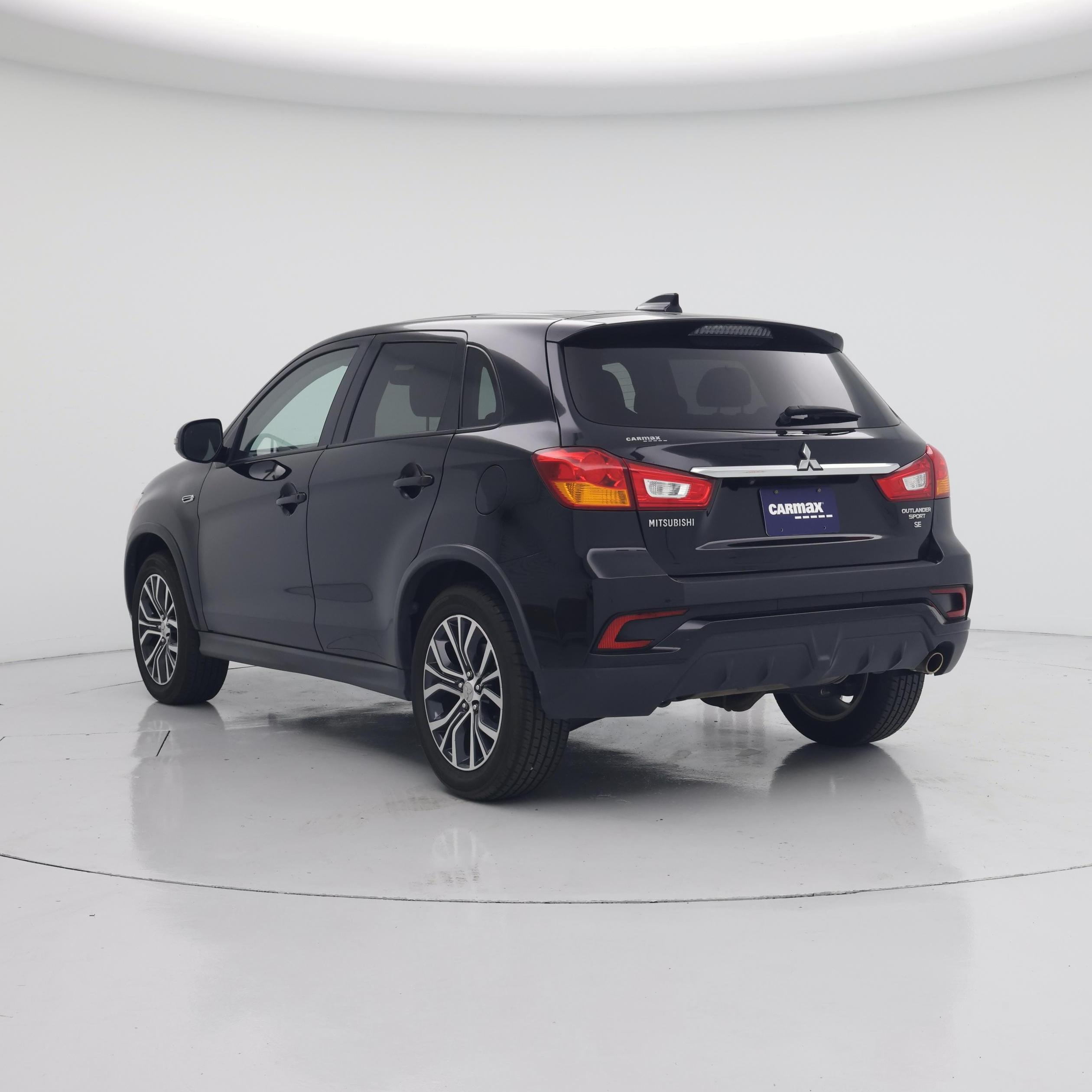 Thumbnail: 2019 Mitsubishi Outlander Sport - 2