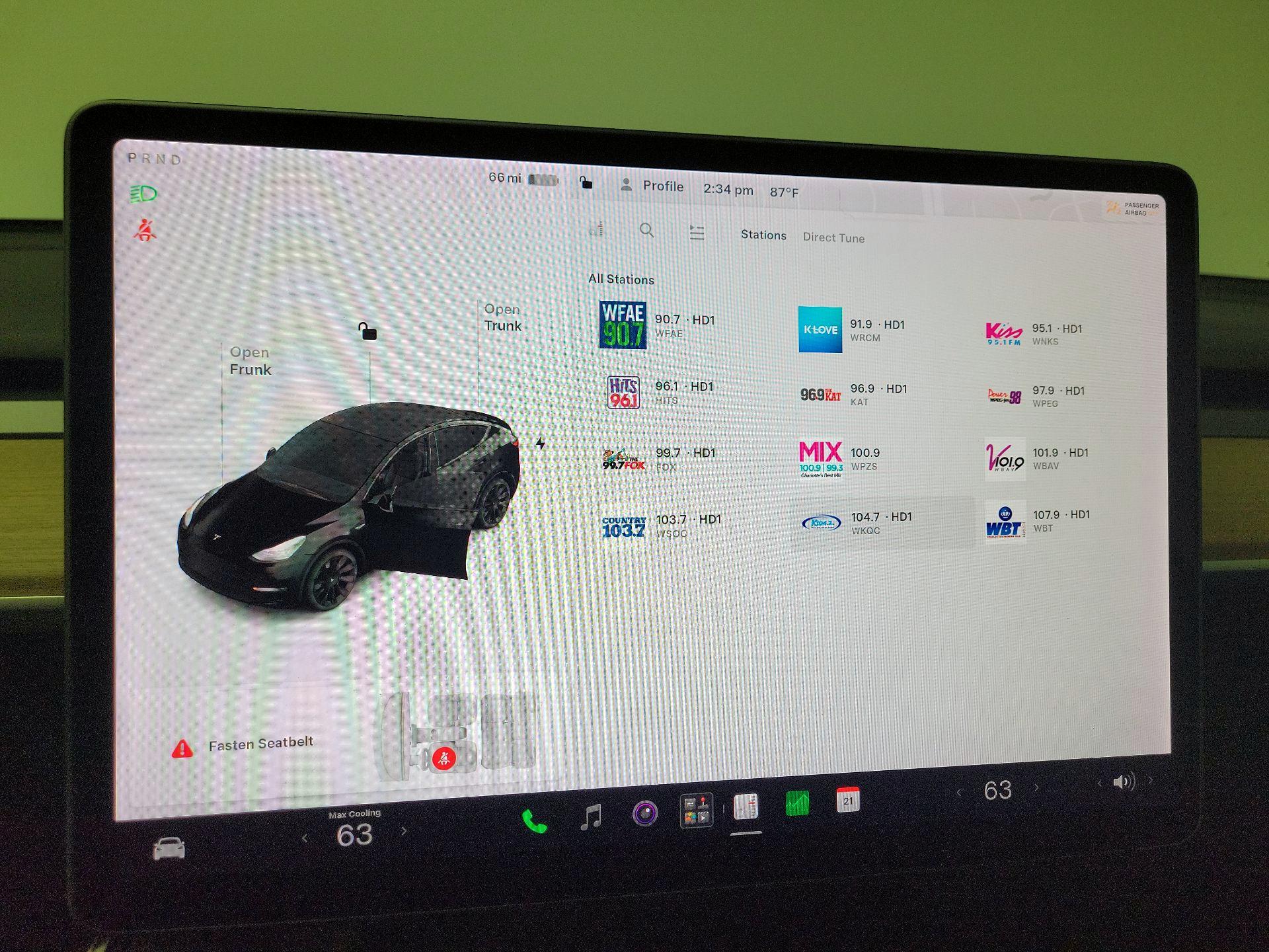 Thumbnail: 2022 Tesla Model Y - 15