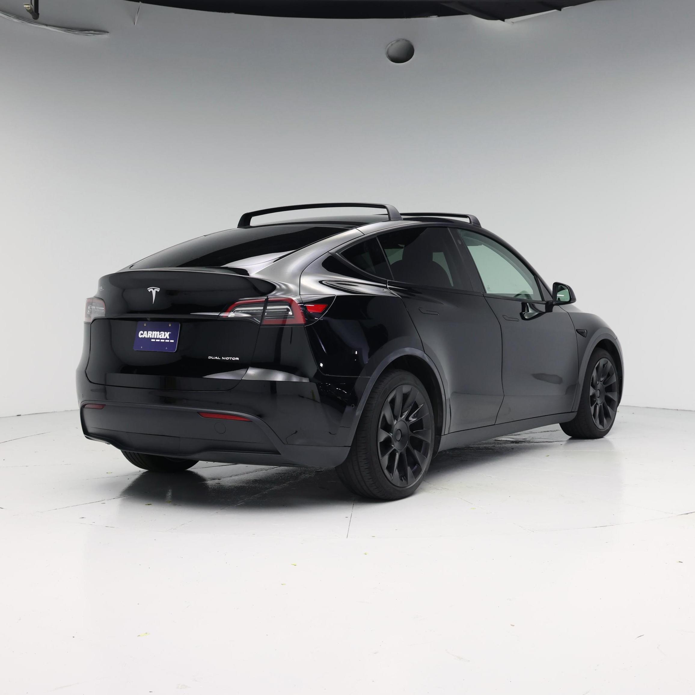 Thumbnail: 2022 Tesla Model Y - 8