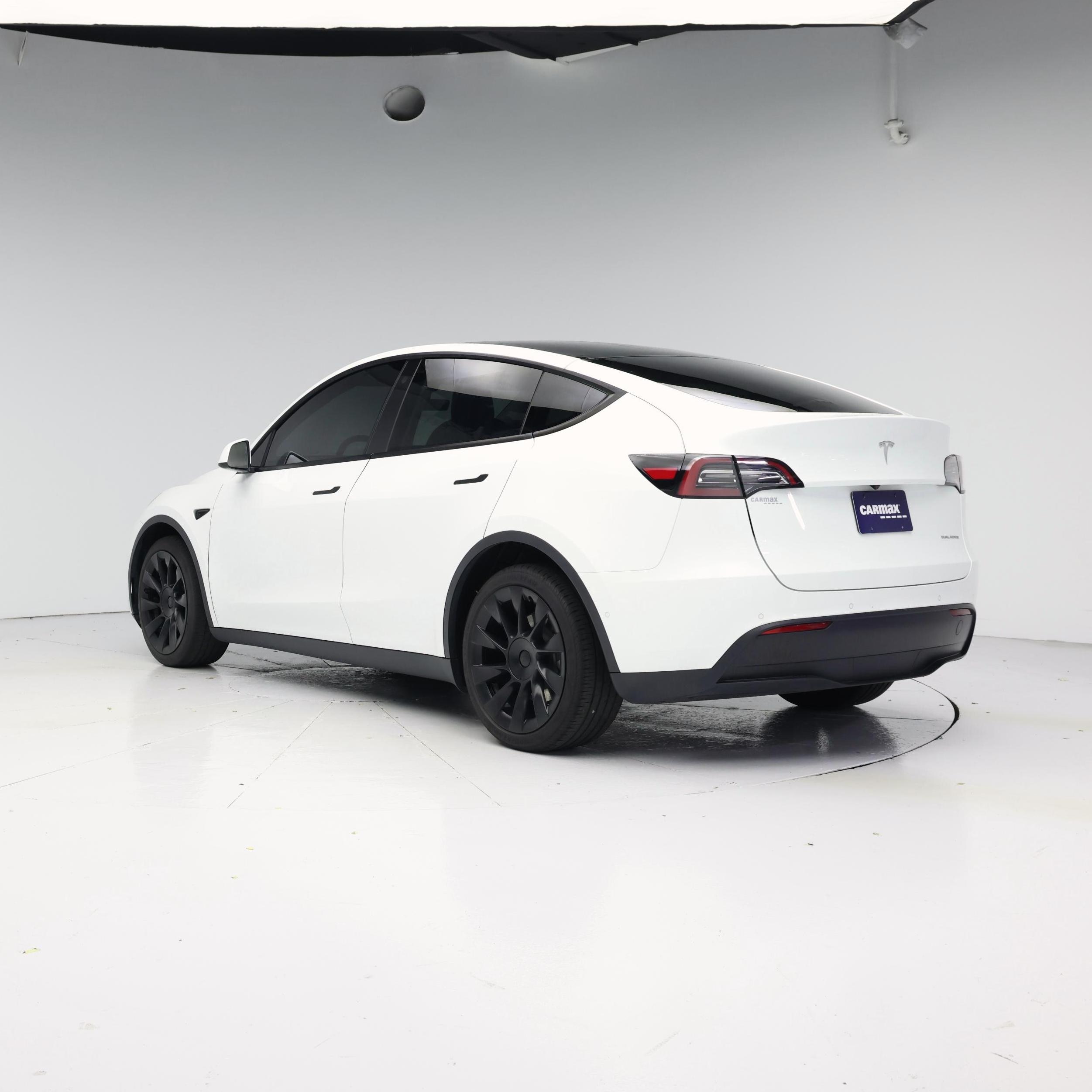 Thumbnail: 2022 Tesla Model Y - 2