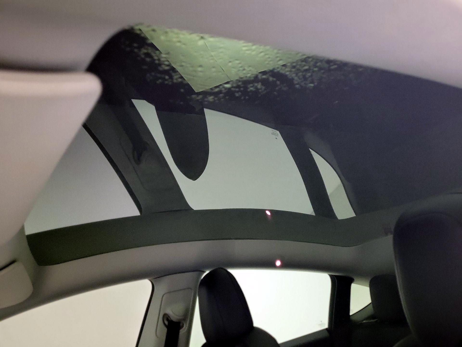 Thumbnail: 2022 Tesla Model Y - 19