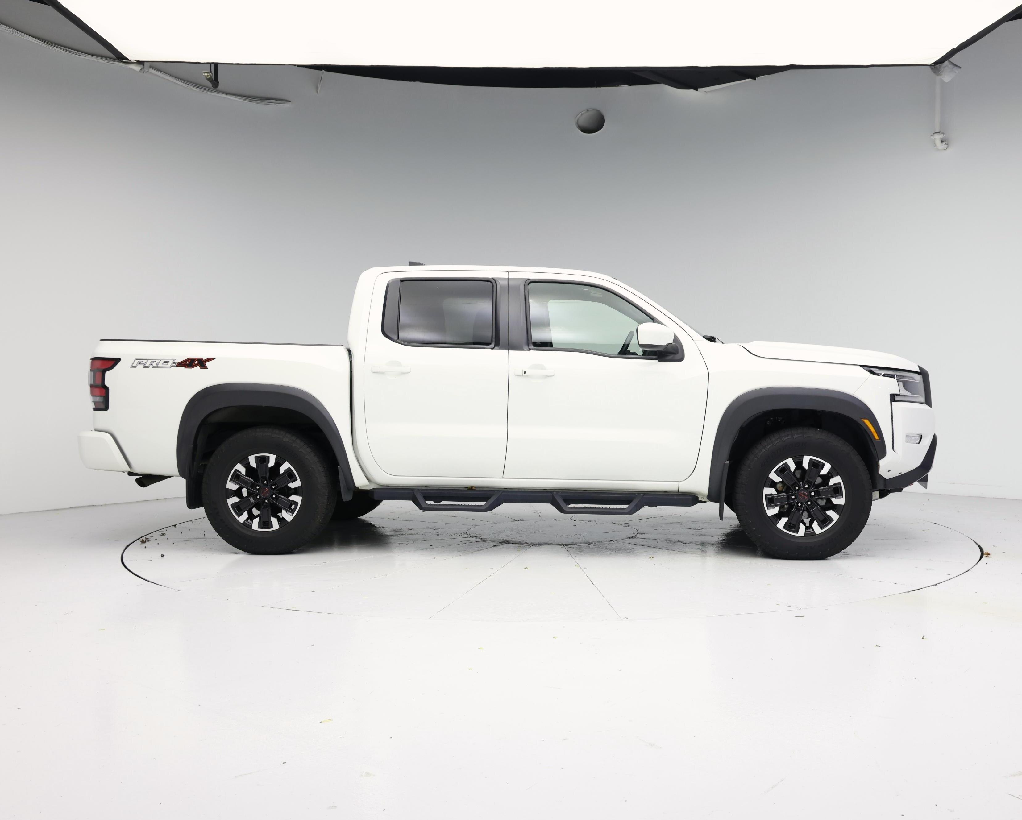 Thumbnail: 2023 Nissan Frontier - 7