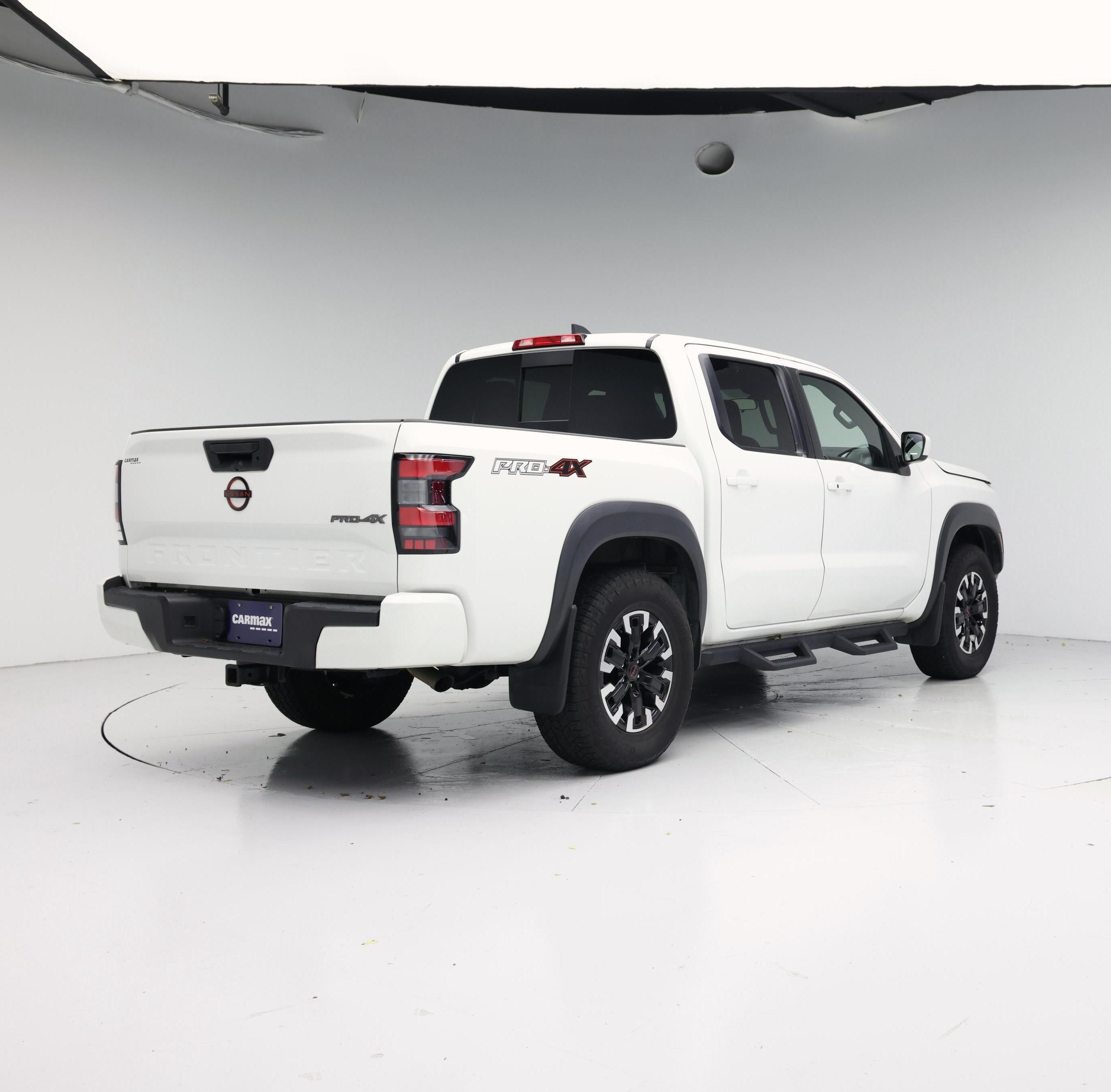 Thumbnail: 2023 Nissan Frontier - 8