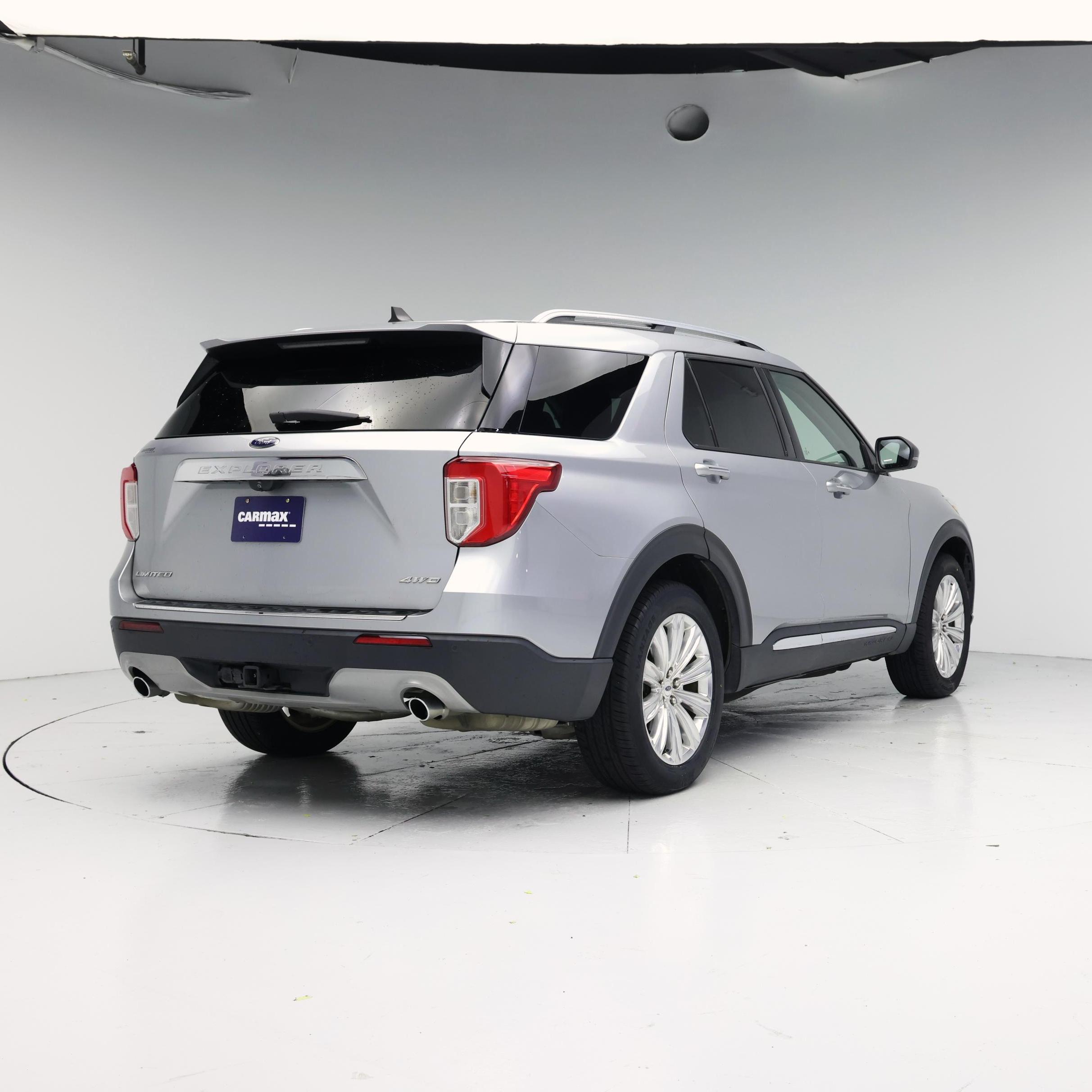 Thumbnail: 2021 Ford Explorer - 8