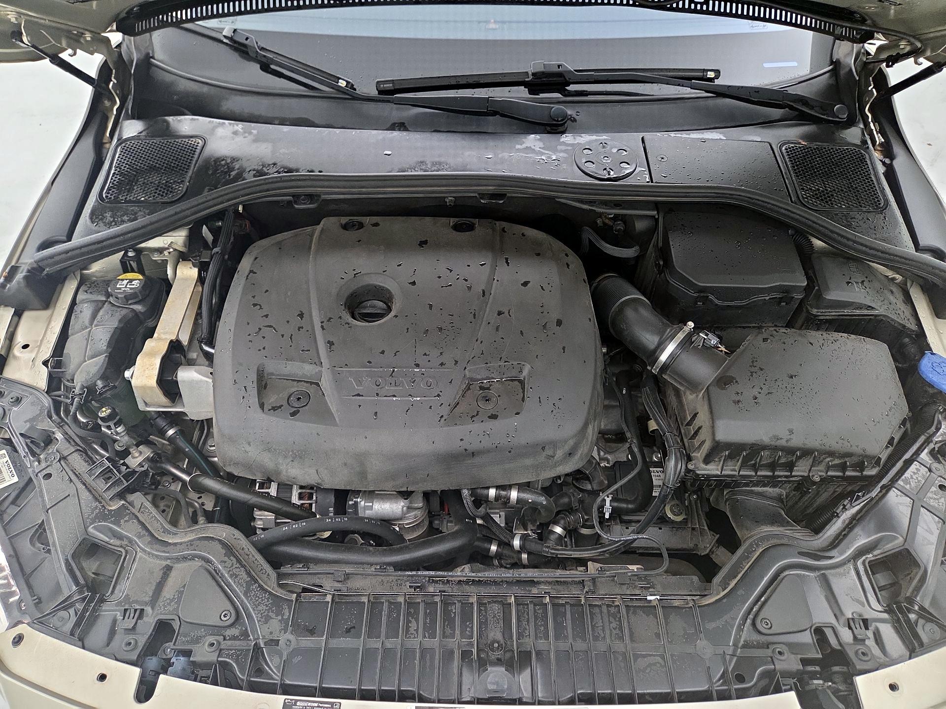 Thumbnail: 2017 Volvo V60 - 20