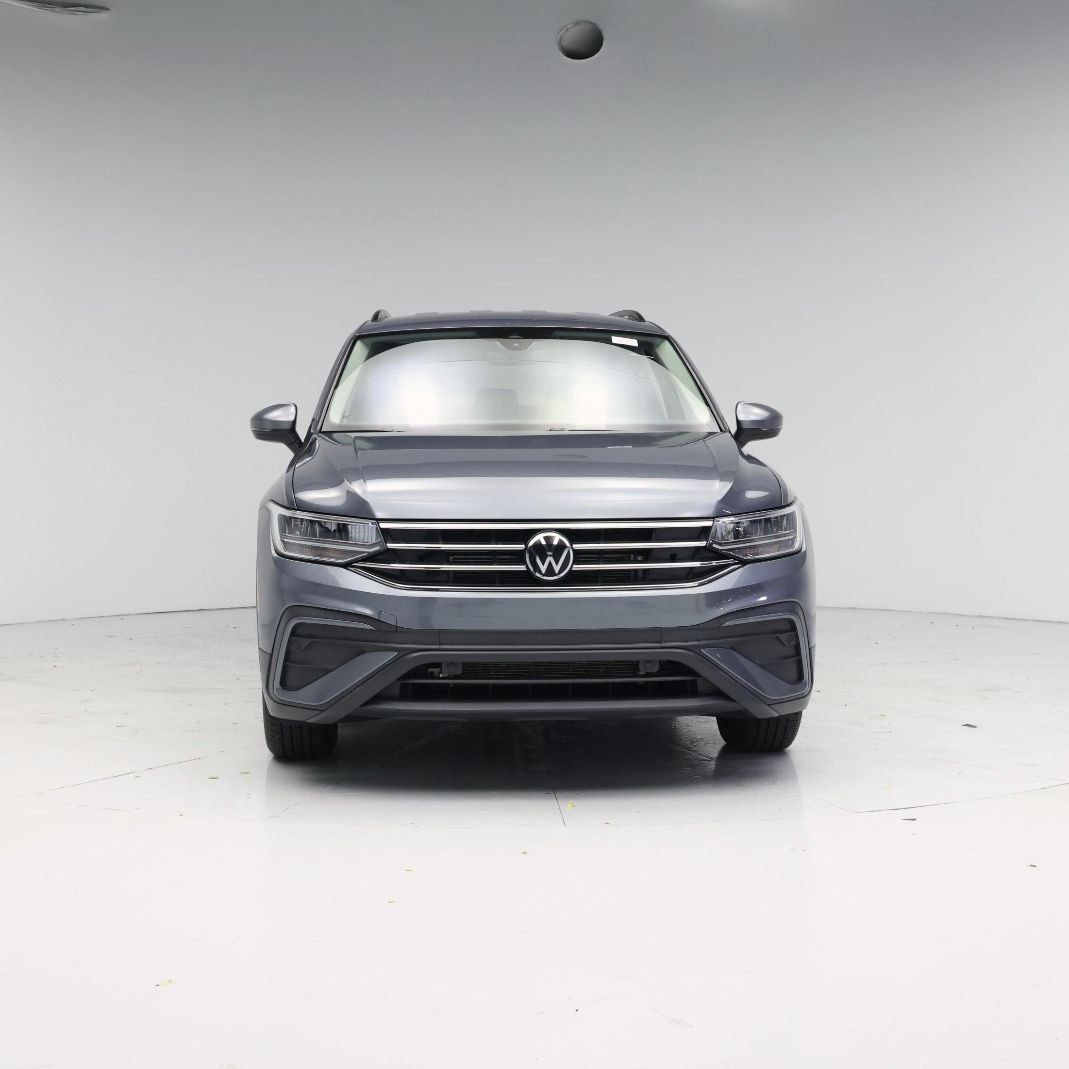 Thumbnail: 2022 Volkswagen Tiguan - 5