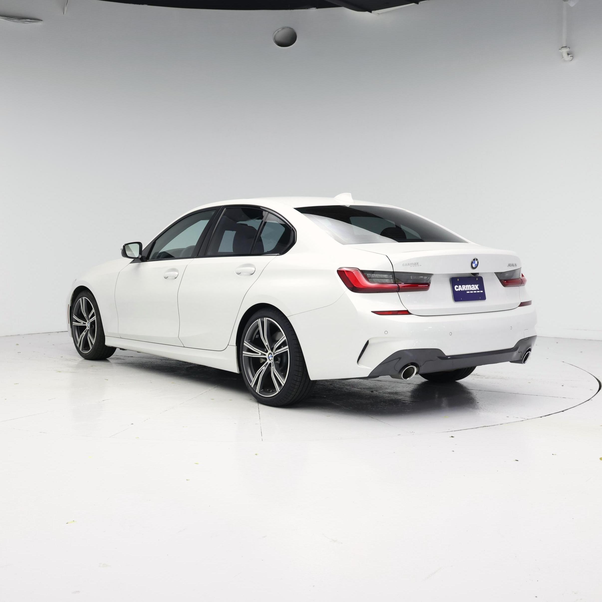 Thumbnail: 2021 BMW 3 Series - 2