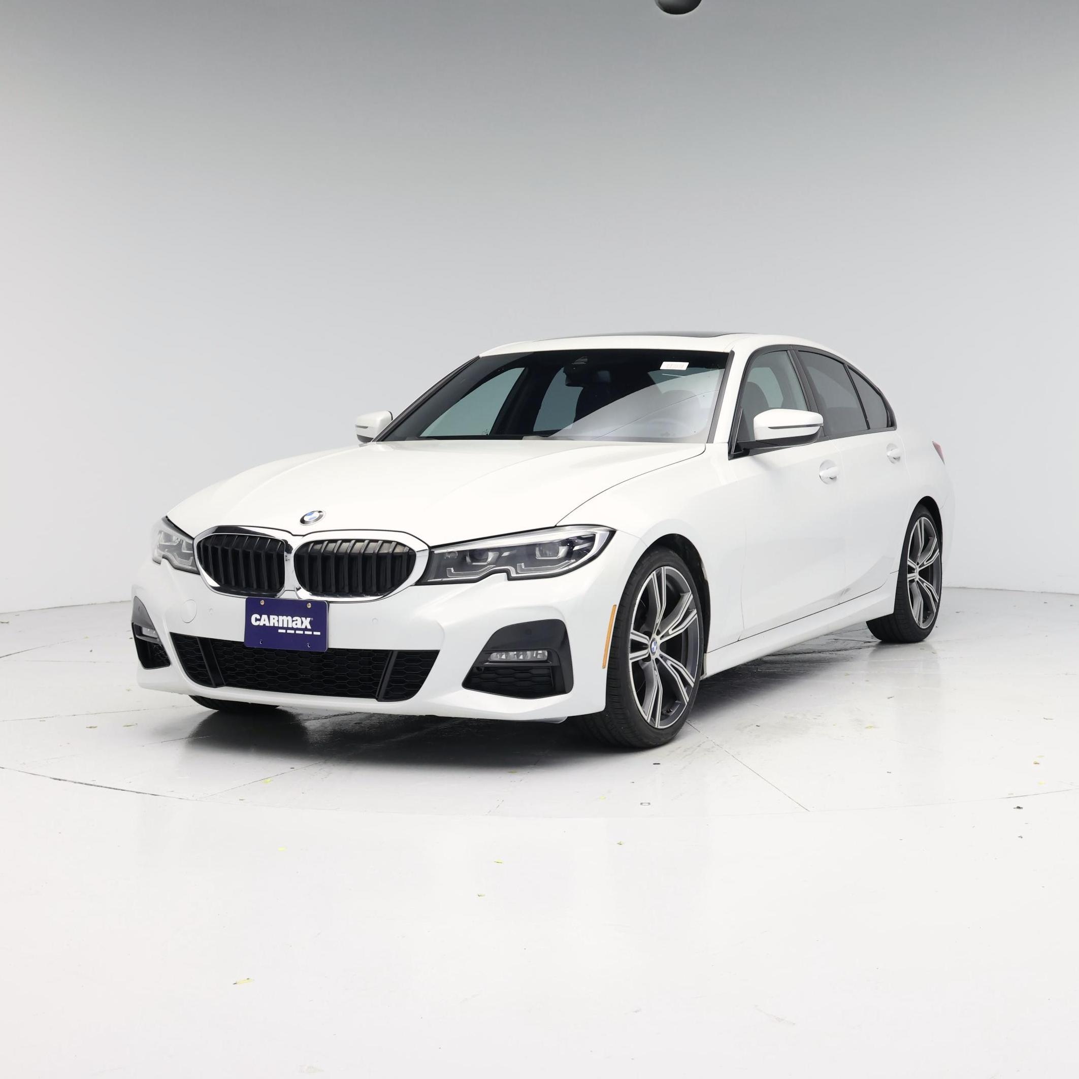Thumbnail: 2021 BMW 3 Series - 4