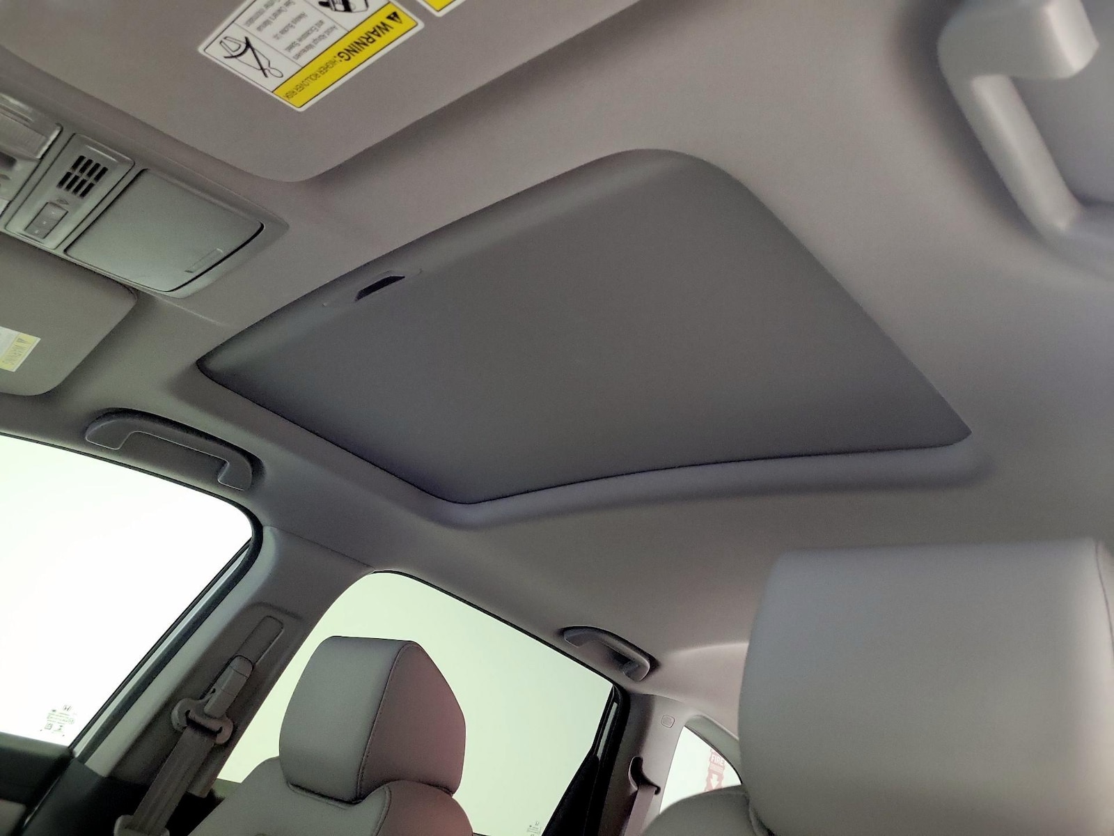 Sunroof(s) & Overhead Airbags