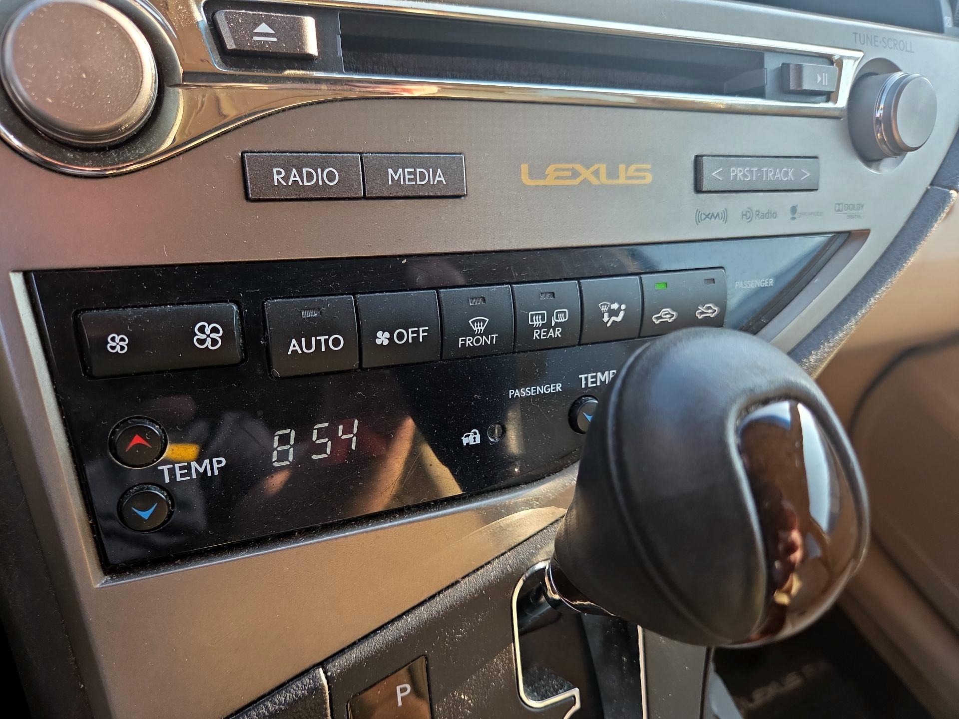 Thumbnail: 2014 Lexus RX - 17