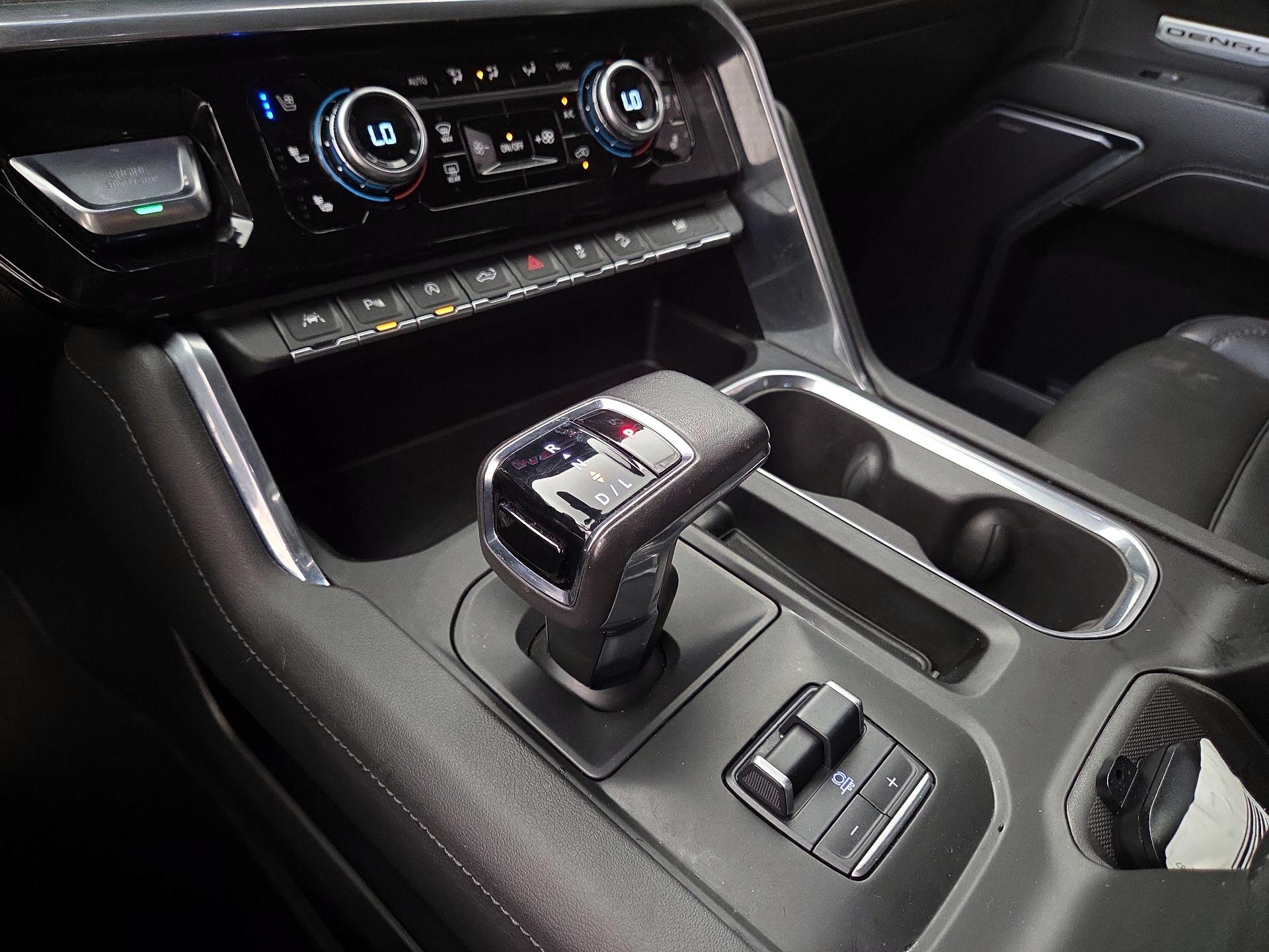 Thumbnail: 2022 GMC Sierra 1500 - 17