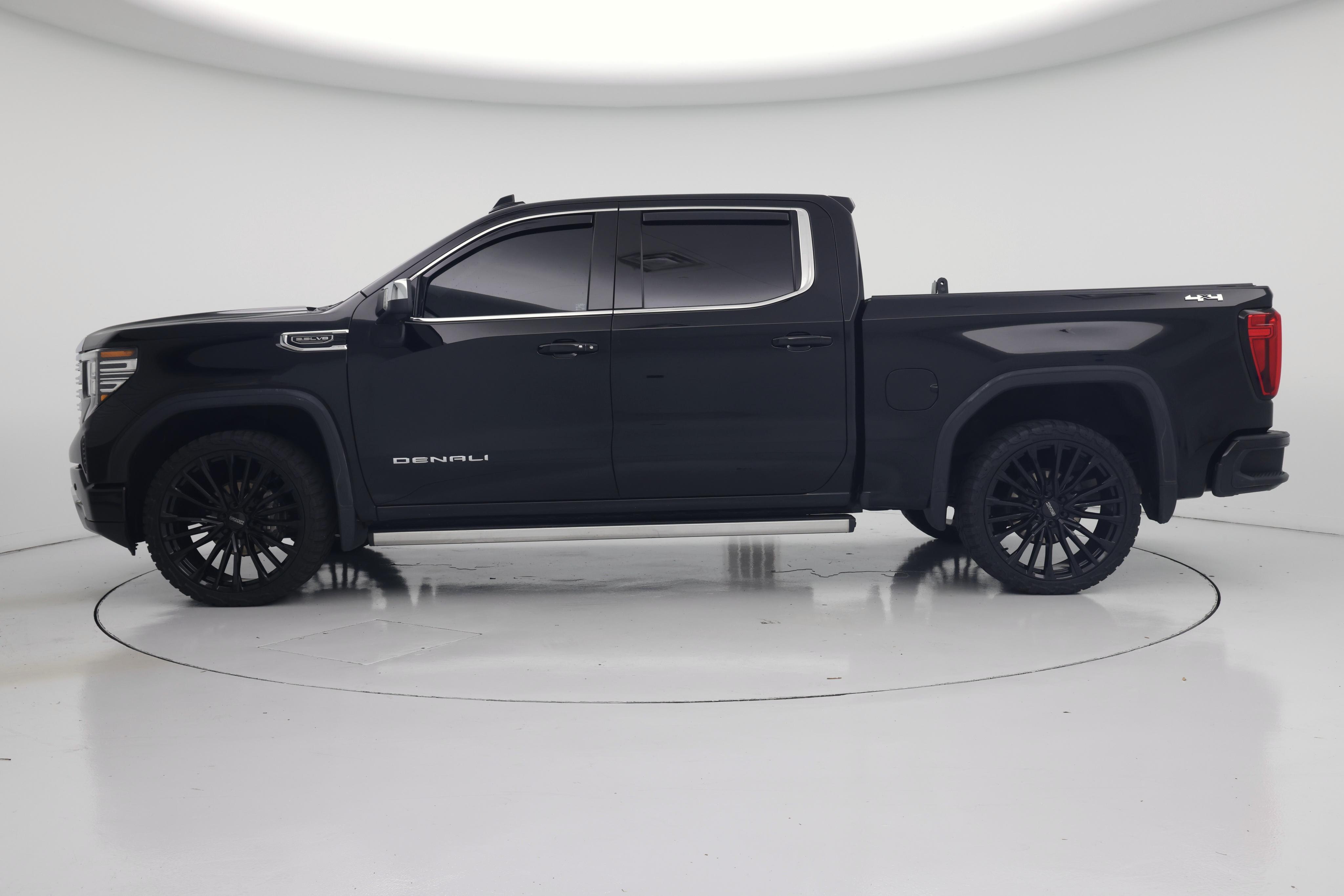 Thumbnail: 2022 GMC Sierra 1500 - 3