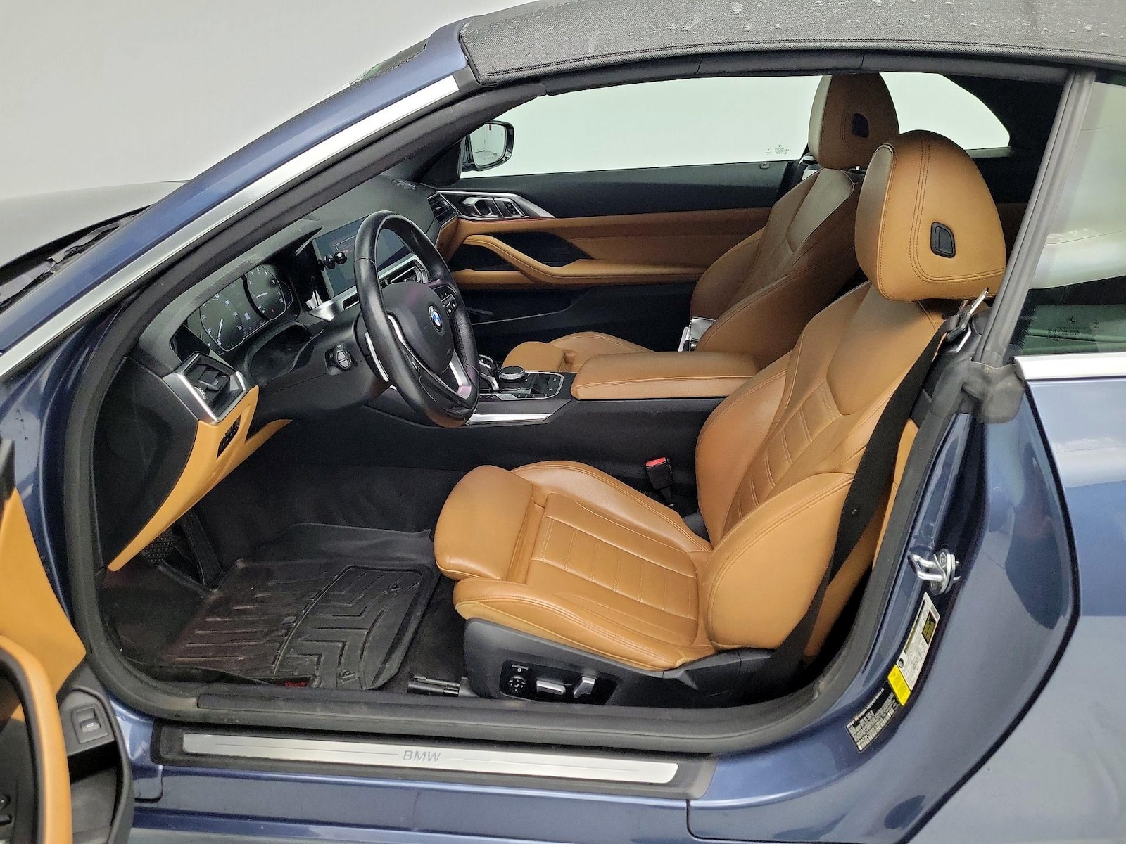 Power Seat(s) & Side Airbags