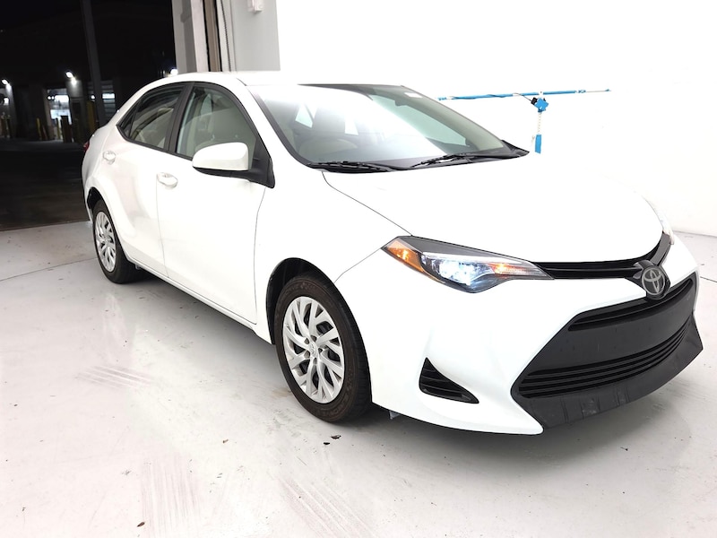 2018 Toyota Corolla LE