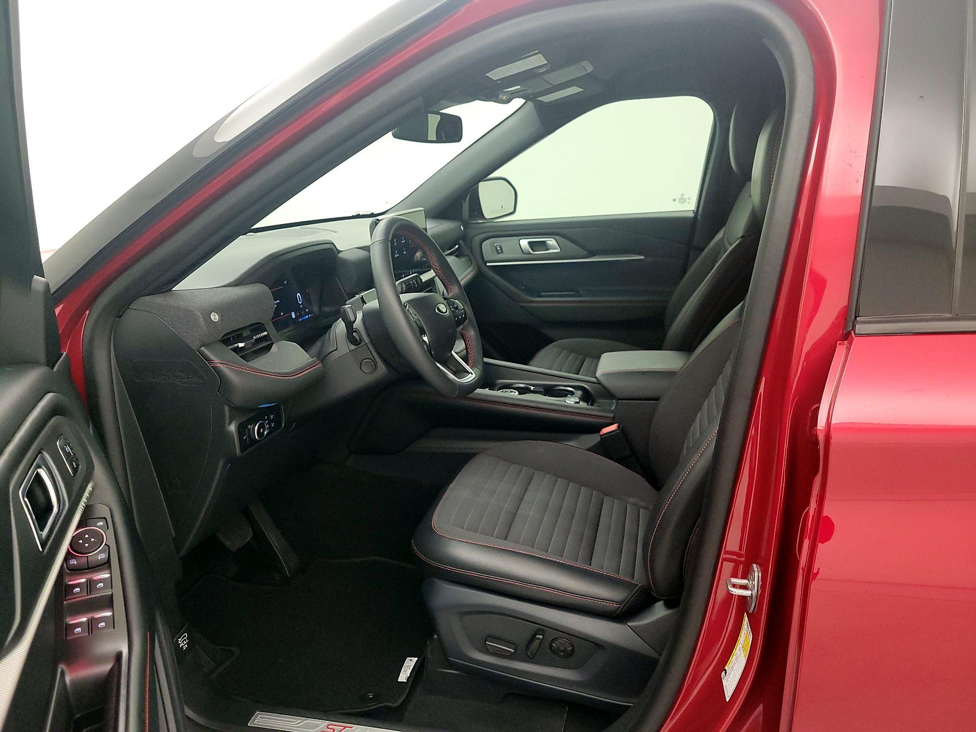 Thumbnail: 2025 Ford Explorer - 11